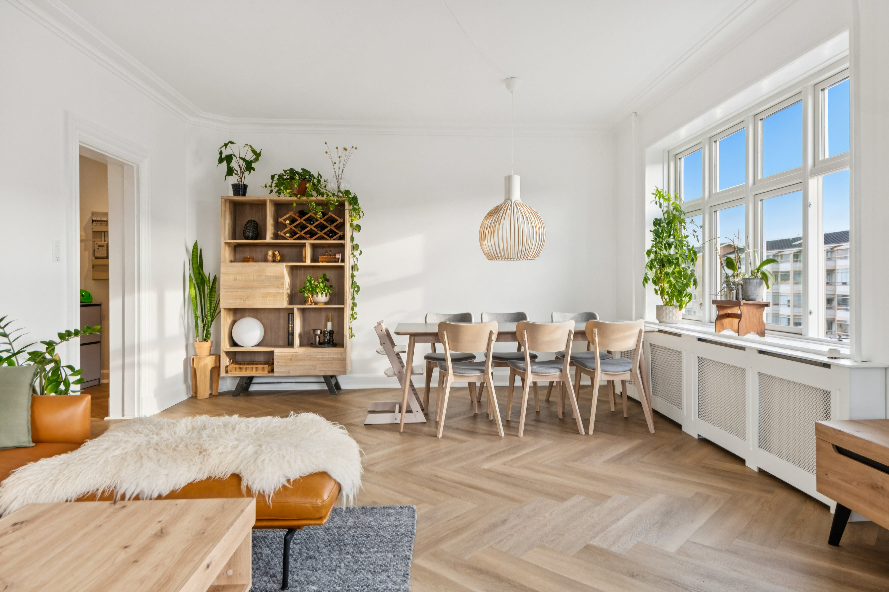 Fremhævet stue billede i fuldskærmstilstand. Billede af Sønderbro 10, 3. tv., 9000 Aalborg