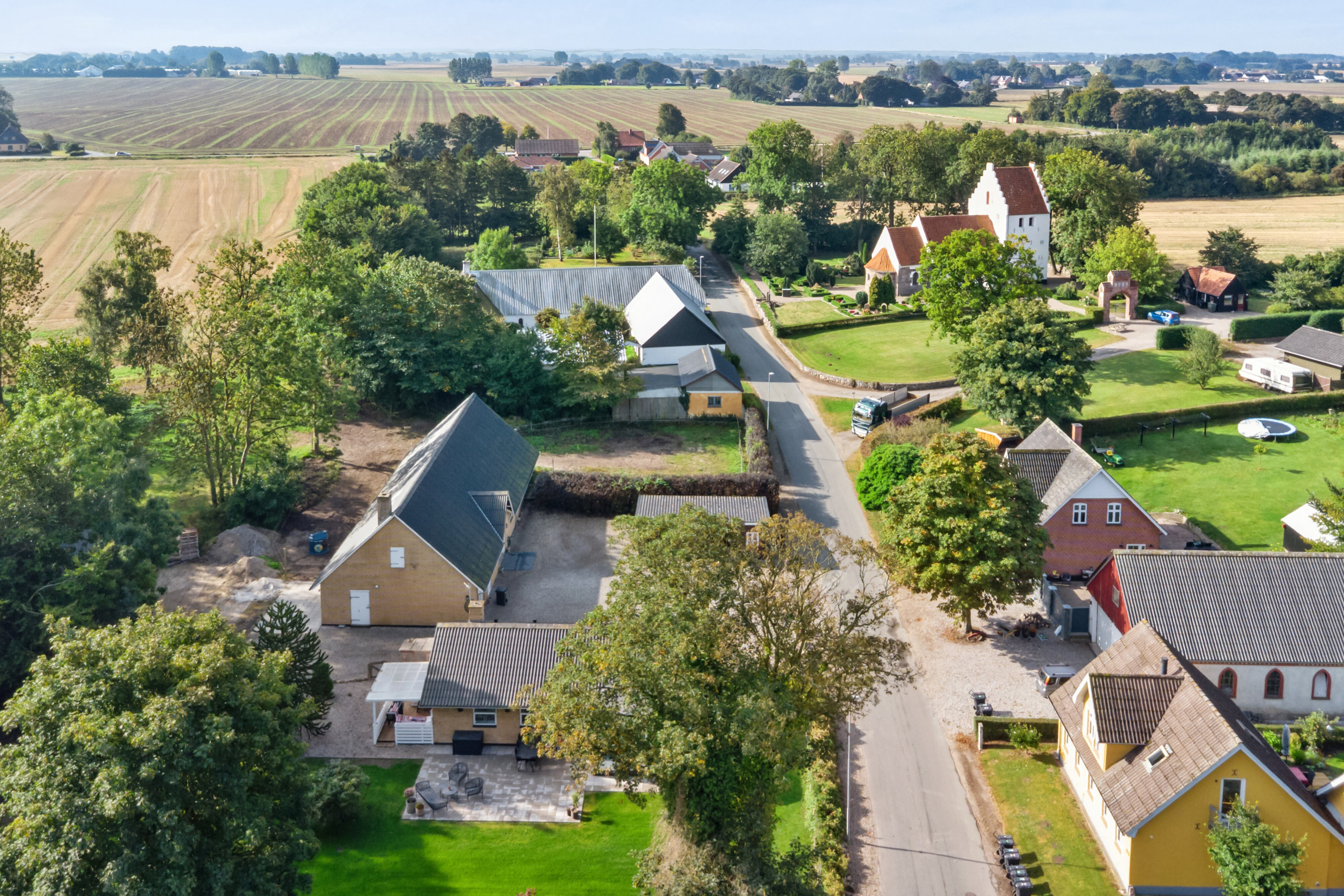Fremhævet luftfoto billede i fuldskærmstilstand. Billede af Melbyvej 53, Melby, 5471 Søndersø
