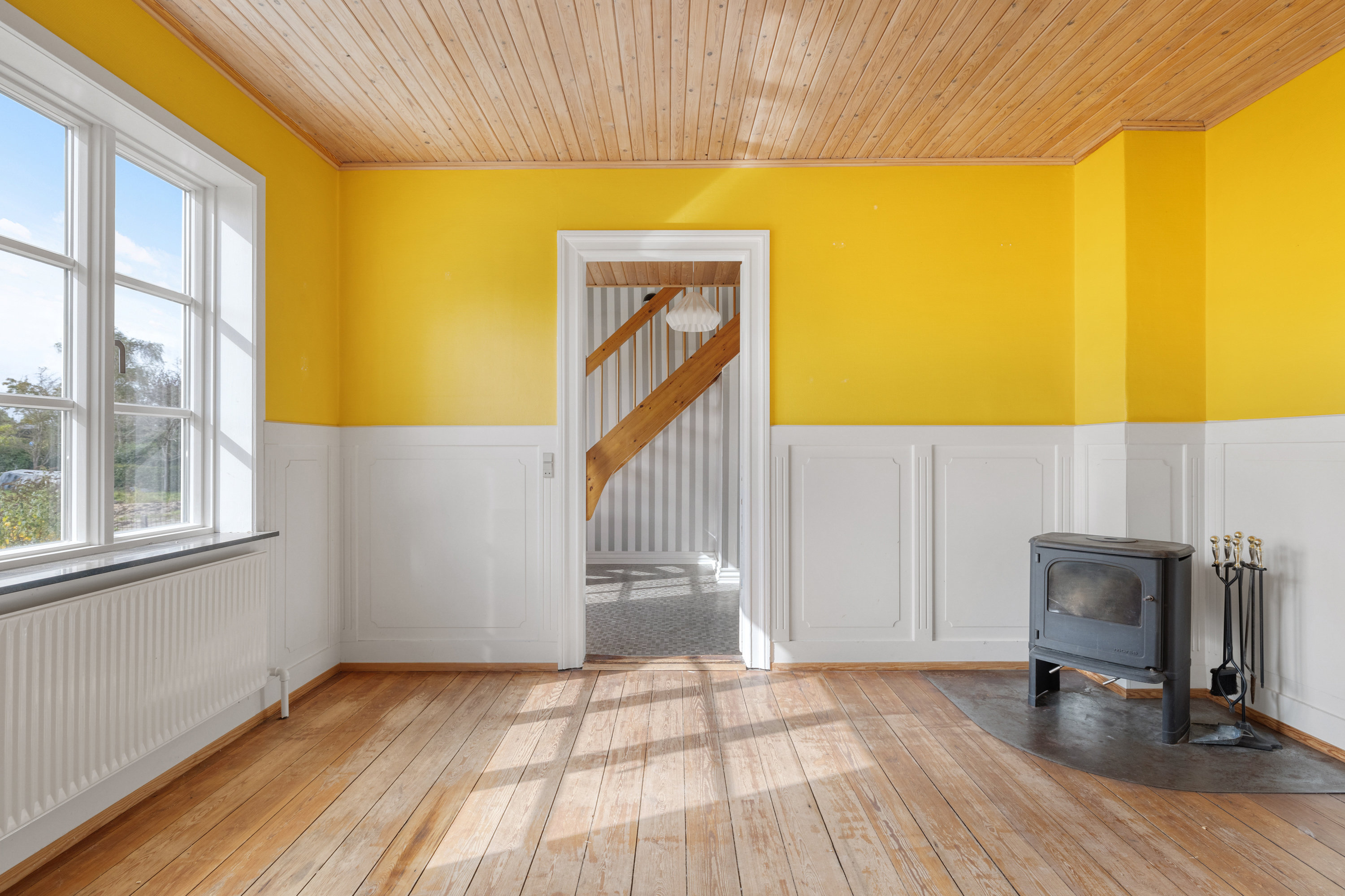 Miniaturebillede 1: stue. Billede af Østerbyvej 1D, 8310 Tranbjerg J