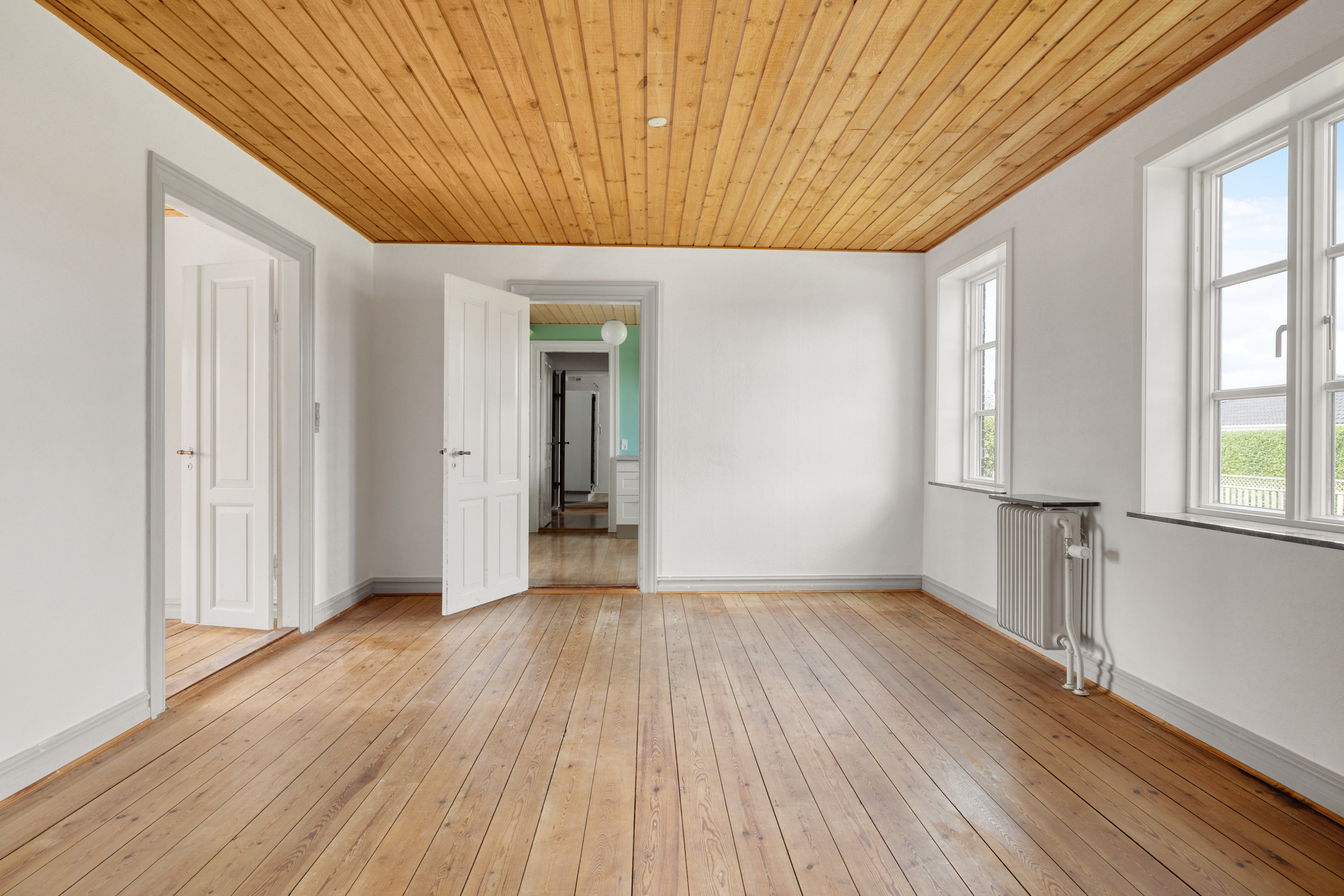 Fremhævet stue billede i fuldskærmstilstand. Billede af Østerbyvej 1D, 8310 Tranbjerg J