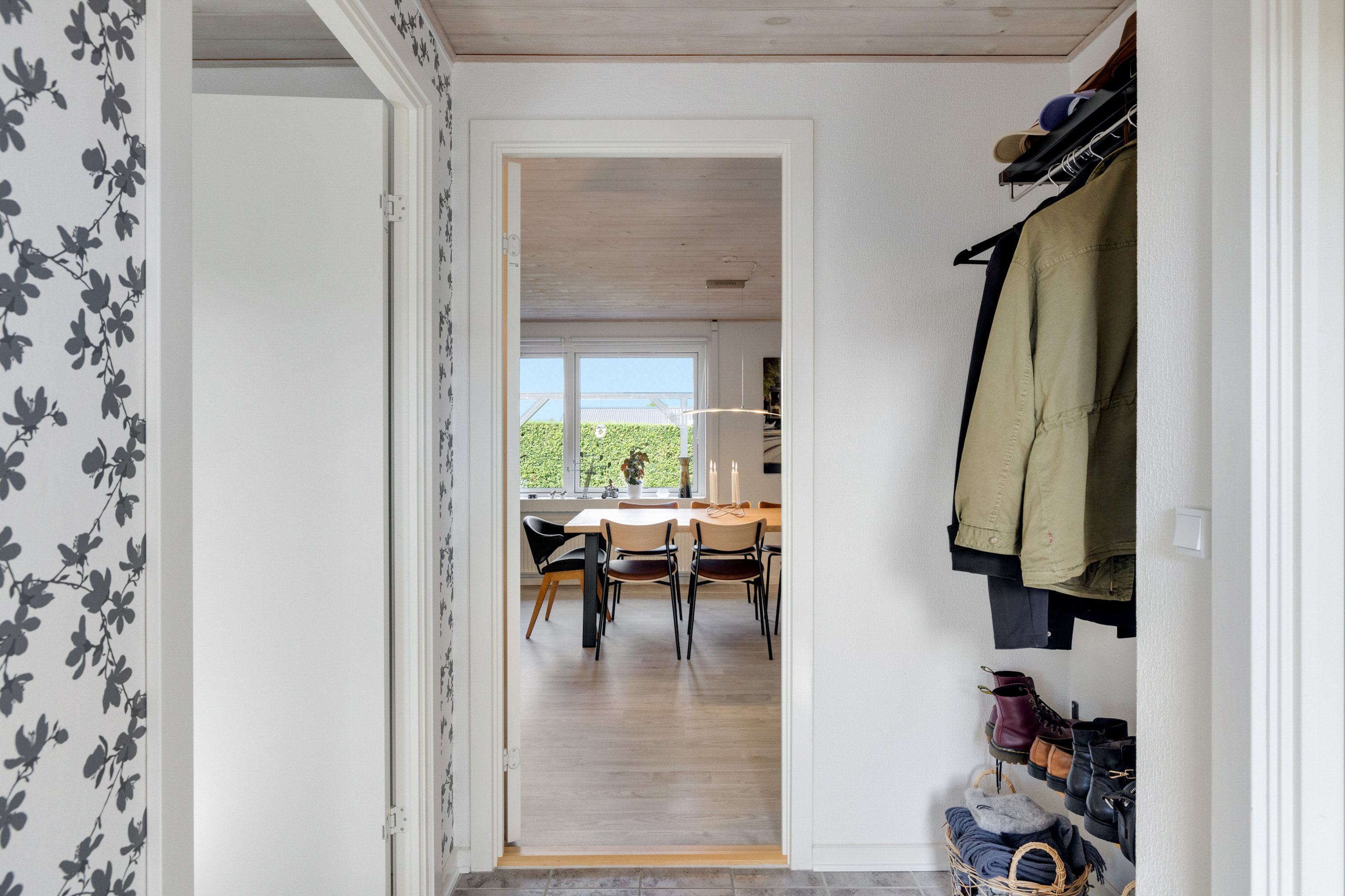 Fremhævet  billede i fuldskærmstilstand. Billede af Engdraget 15B, 8381 Tilst