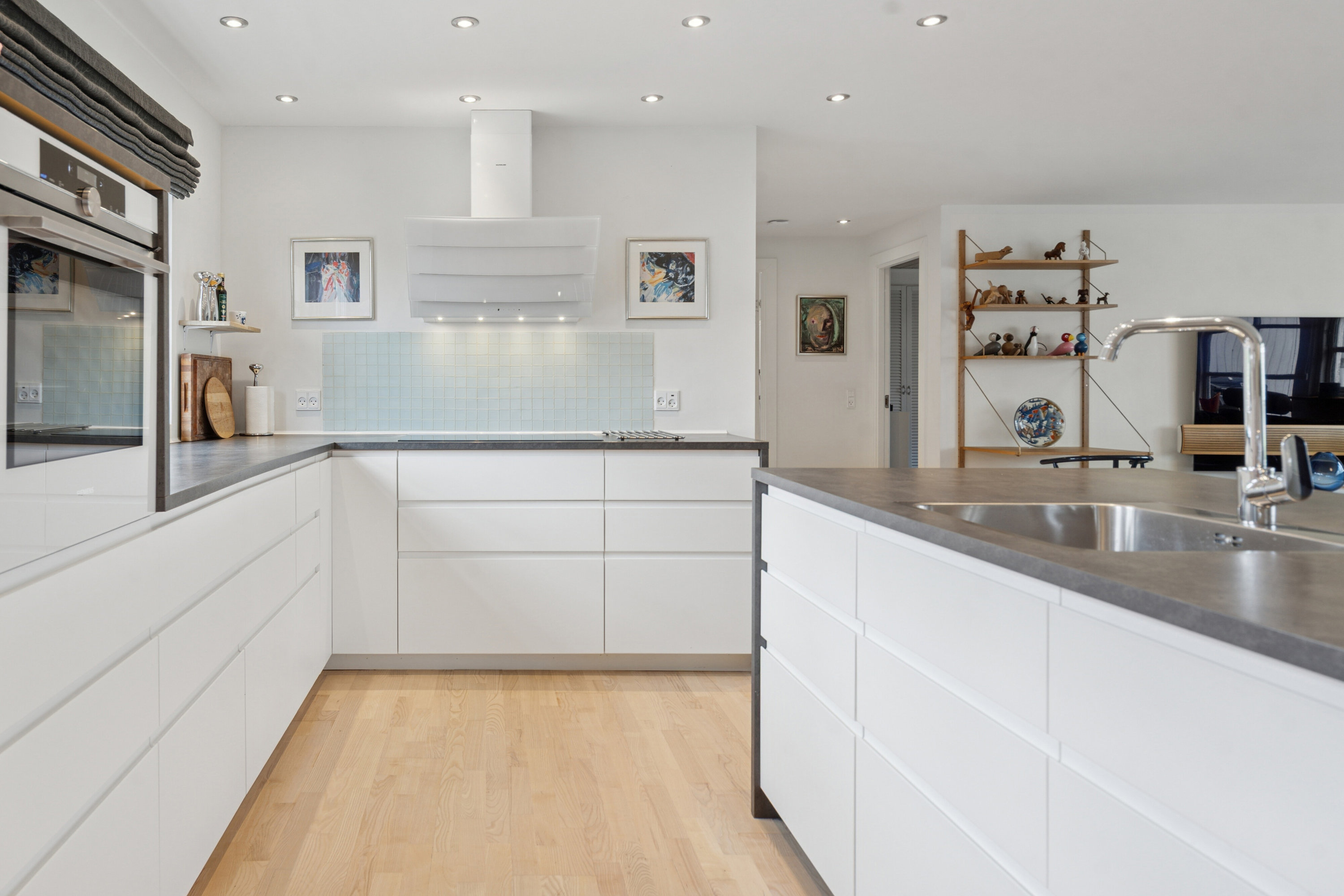 Fremhævet køkken billede i fuldskærmstilstand. Billede af Toften 334, 5330 Munkebo