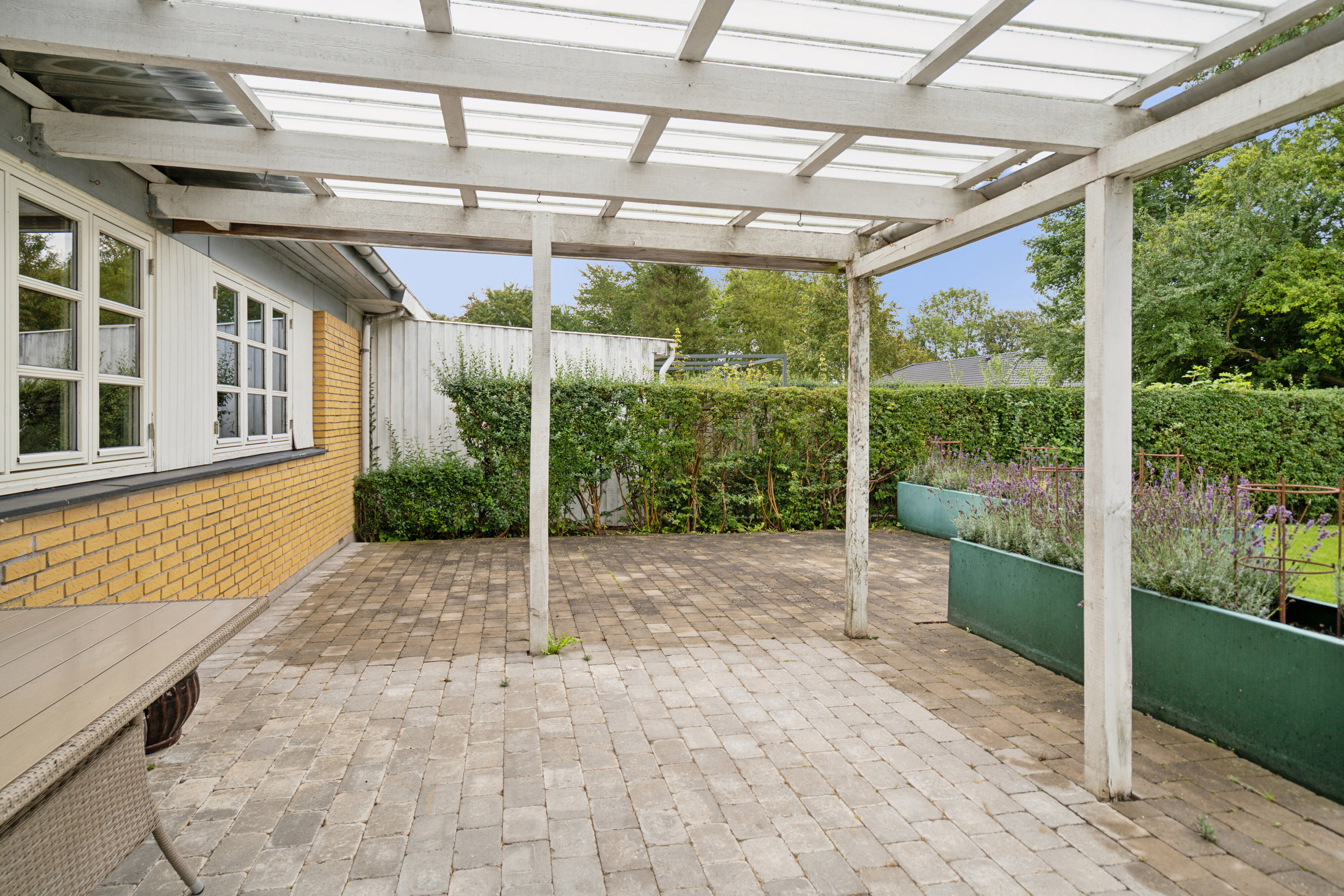 Fremhævet overdækket terrasse billede i fuldskærmstilstand. Billede af Toften 334, 5330 Munkebo