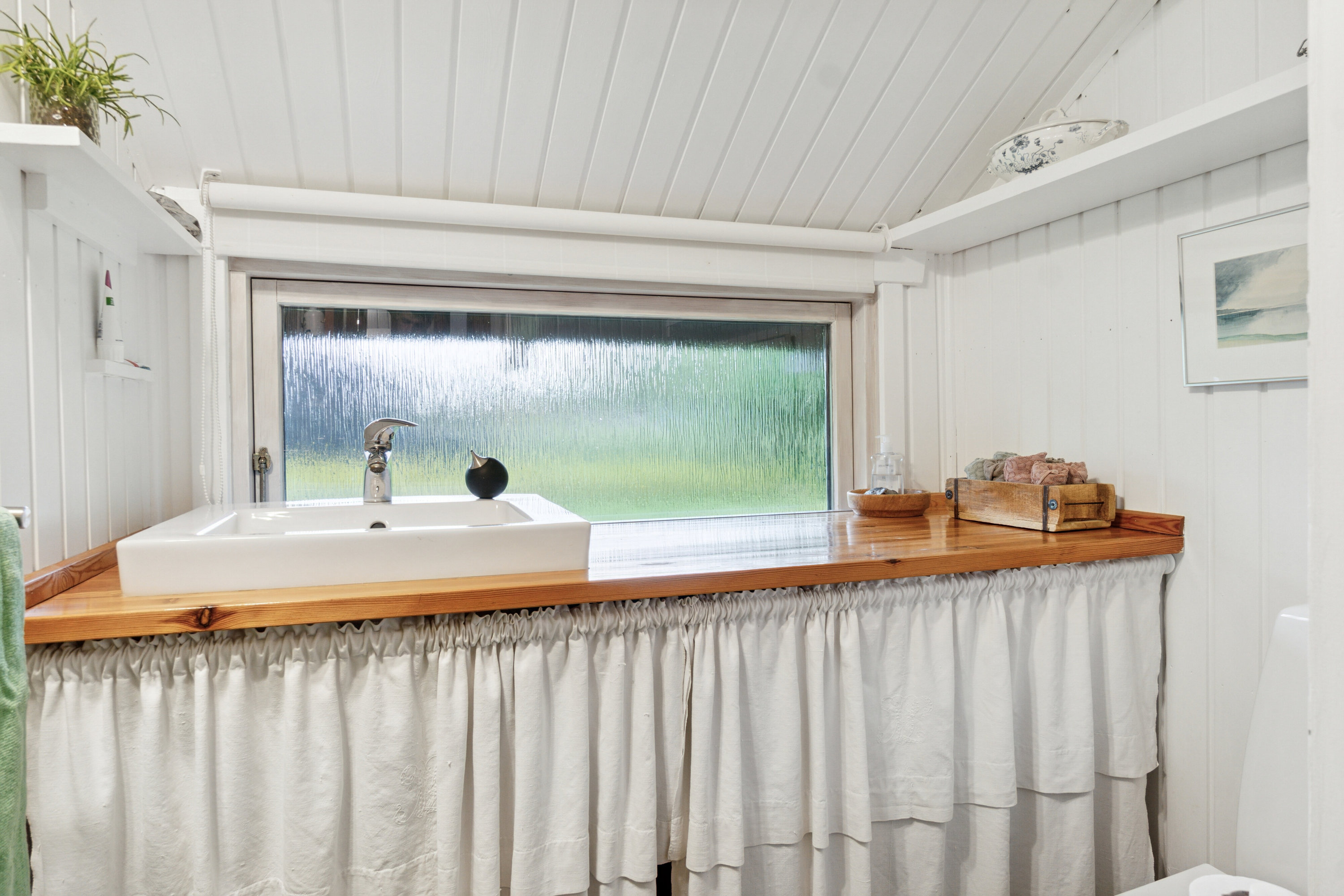 Fremhævet badeværelse billede i fuldskærmstilstand. Billede af Østre Strand 183, Kobæk, 4230 Skælskør