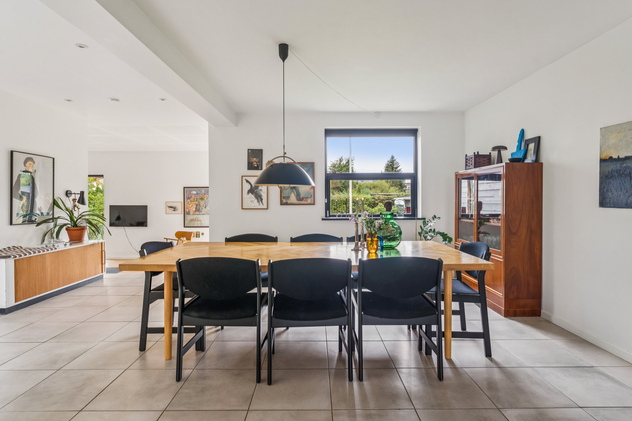 Fremhævet spisestue billede i fuldskærmstilstand. Billede af Lervangen 59, 8930 Randers NØ