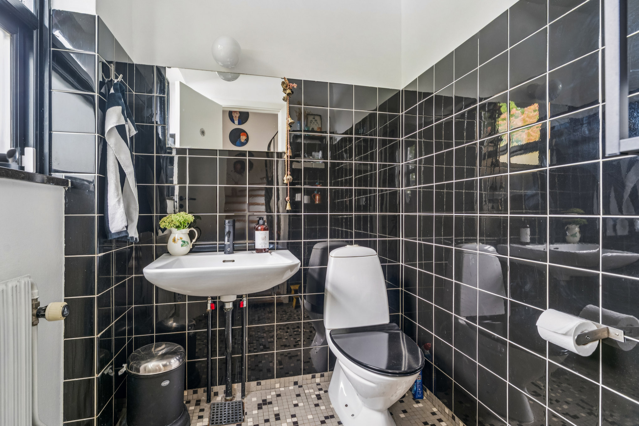 Fremhævet badeværelse billede i fuldskærmstilstand. Billede af Lervangen 59, 8930 Randers NØ