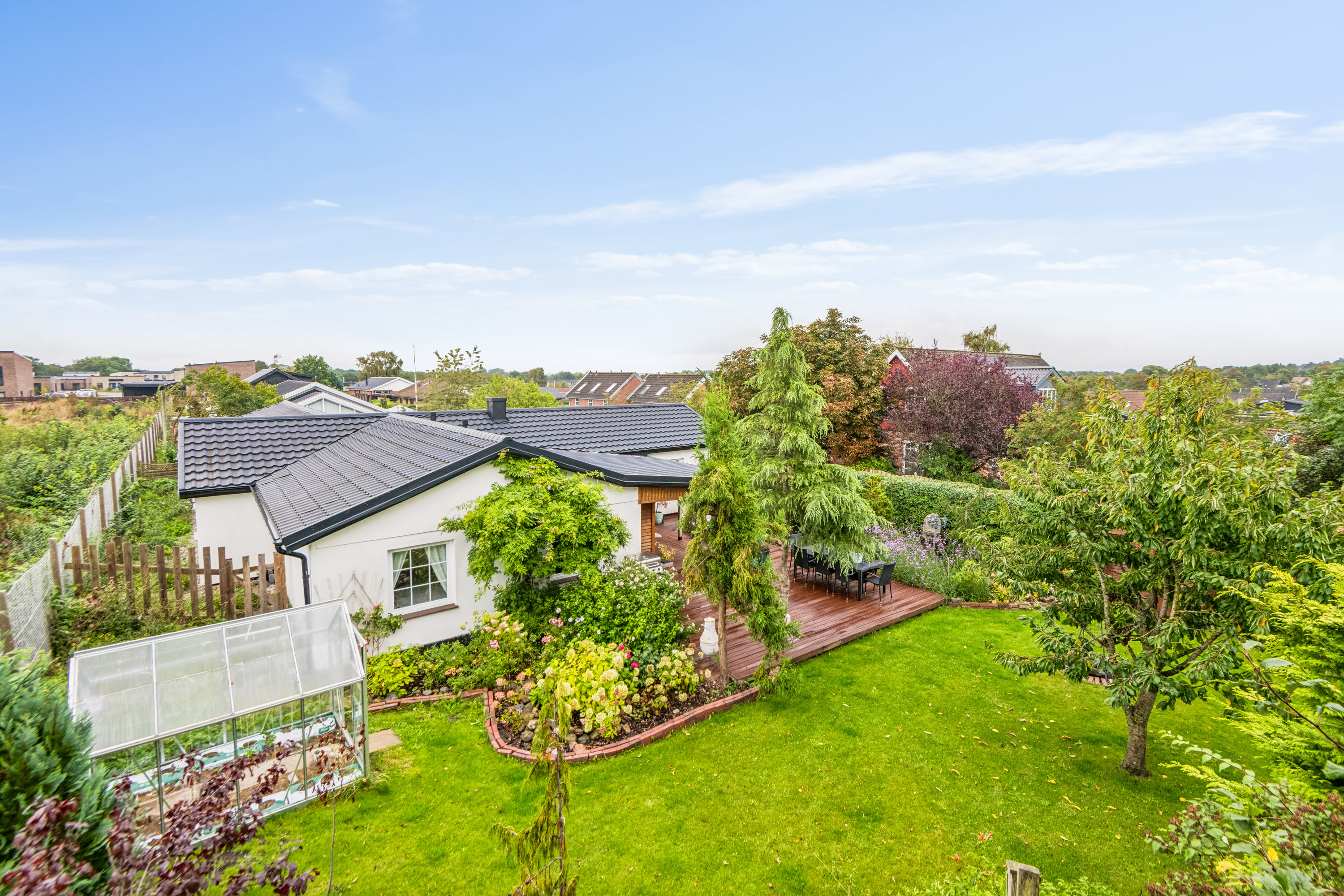 Villa: Ejendom 1 på Højmarken 1, 9270 Klarup