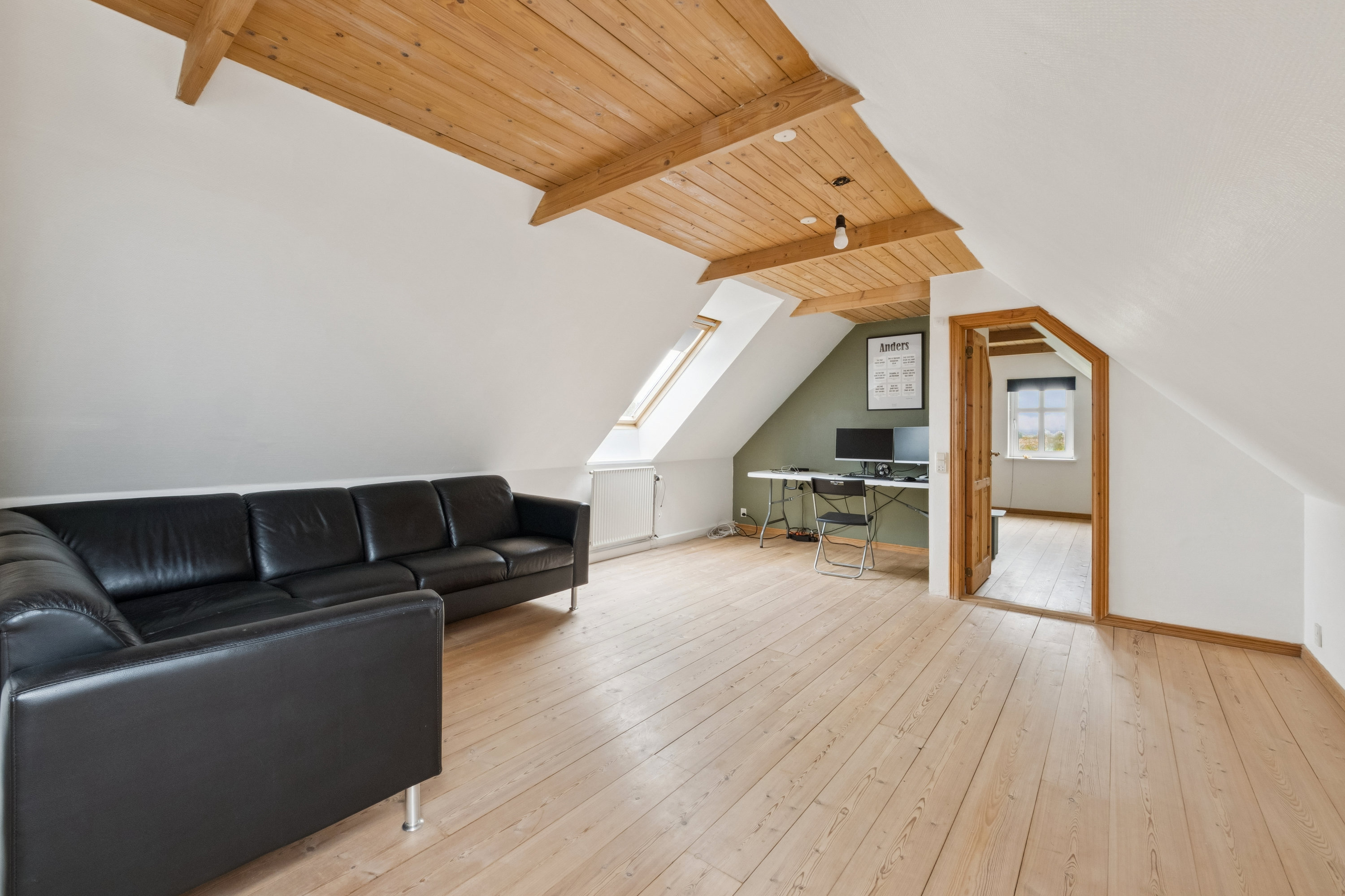 Fremhævet stue billede i fuldskærmstilstand. Billede af Nørvej 32, V Hvidbjerg, 7960 Karby