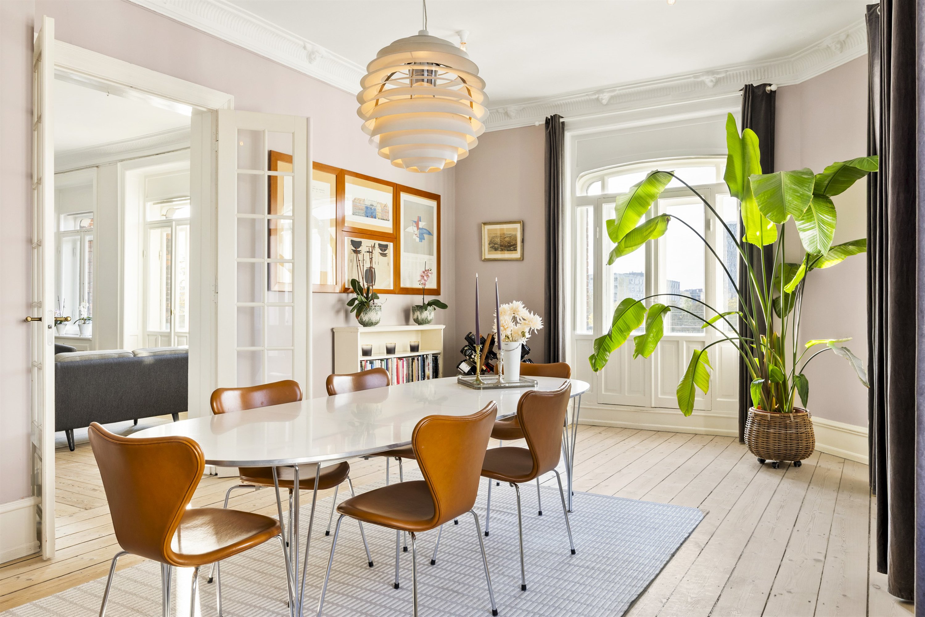 Fremhævet andet billede i fuldskærmstilstand. Billede af Øster Søgade 32, 2. th., 1357 København K