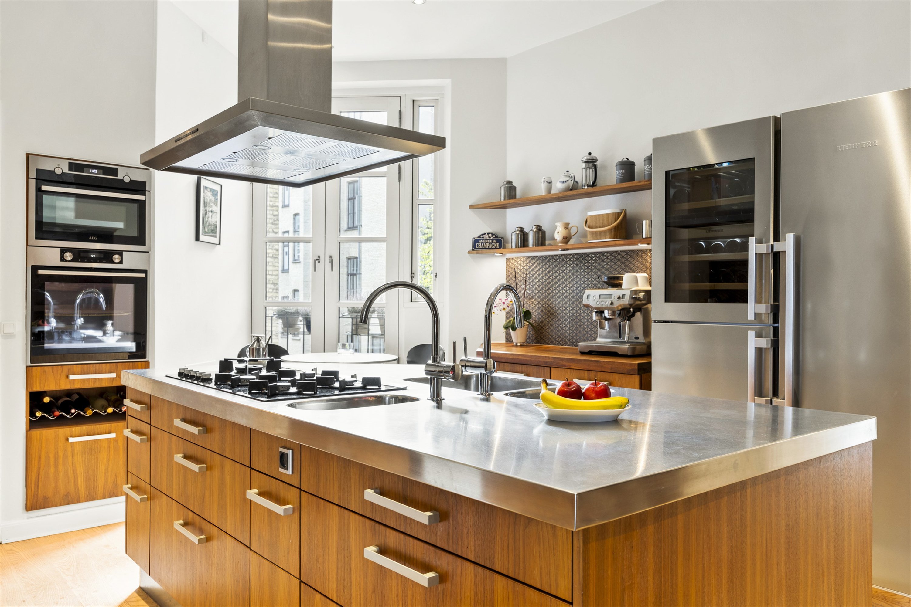 Fremhævet andet billede i fuldskærmstilstand. Billede af Øster Søgade 32, 2. th., 1357 København K