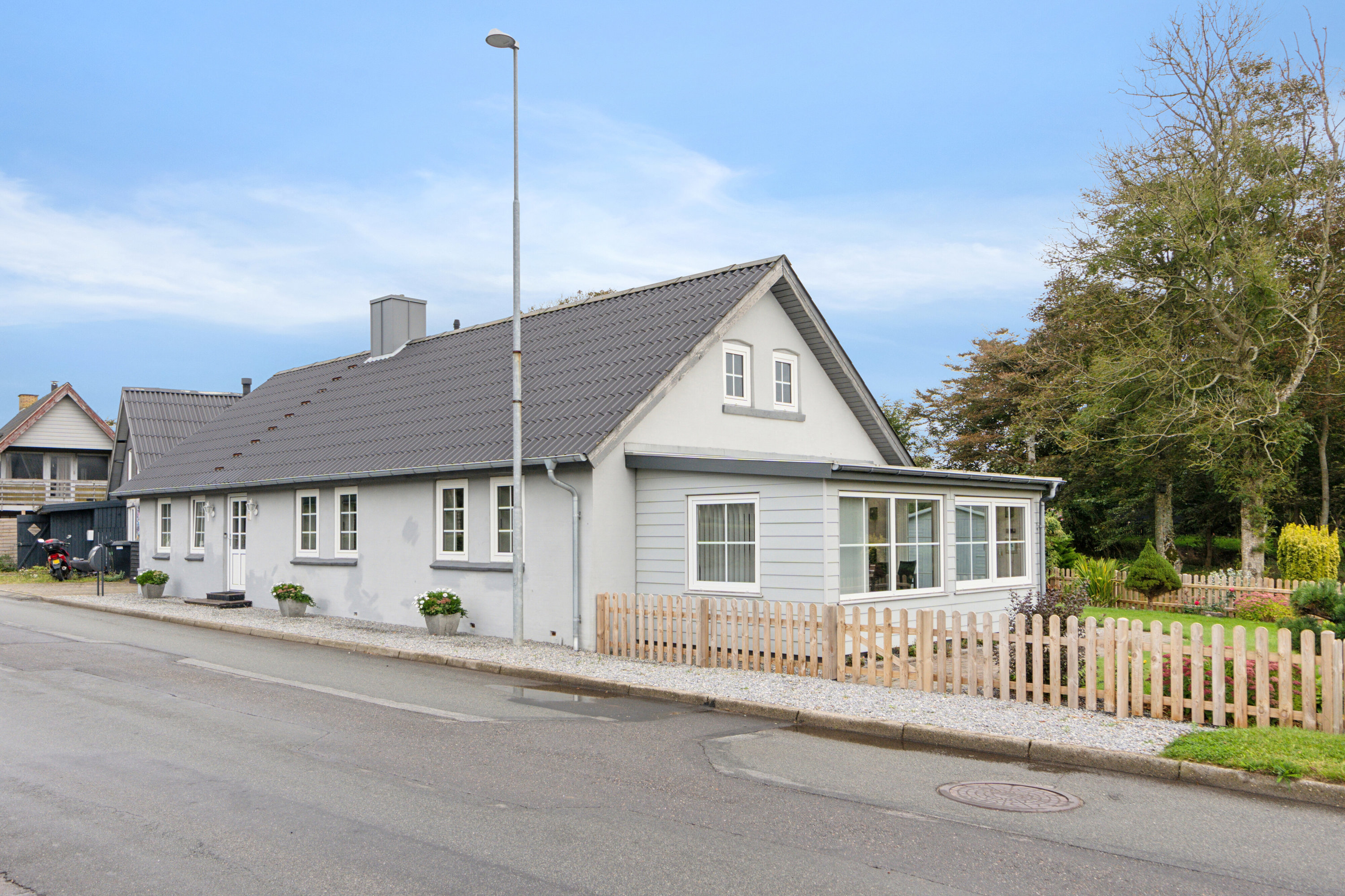 Fremhævet set fra vejen billede i fuldskærmstilstand. Billede af Holmevej 36, Nors, 7700 Thisted