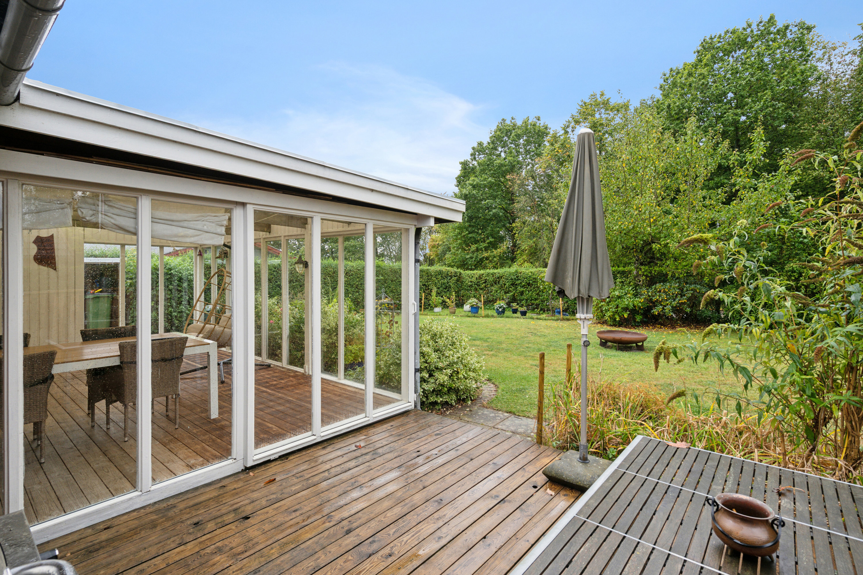 Fremhævet set fra haven billede i fuldskærmstilstand. Billede af Mosevænget 2, Snoldelev, 4621 Gadstrup