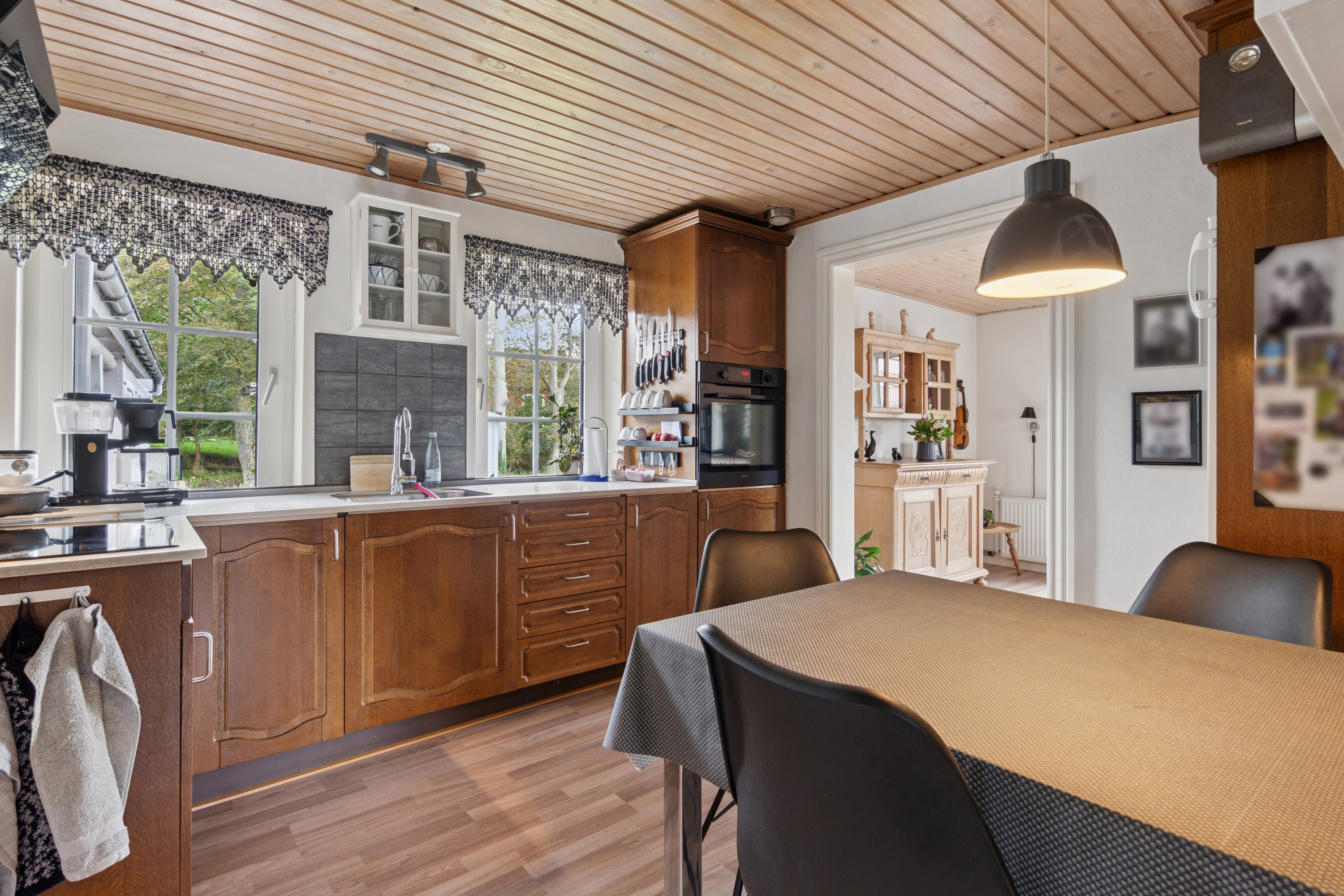 Fremhævet køkken billede i fuldskærmstilstand. Billede af Holmevej 36, Nors, 7700 Thisted