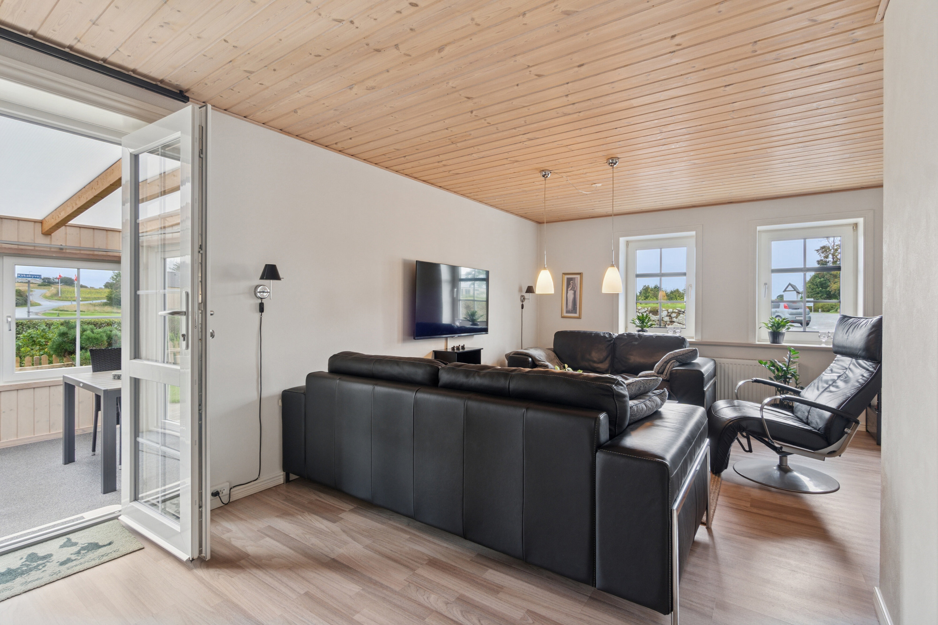 Fremhævet stue billede i fuldskærmstilstand. Billede af Holmevej 36, Nors, 7700 Thisted