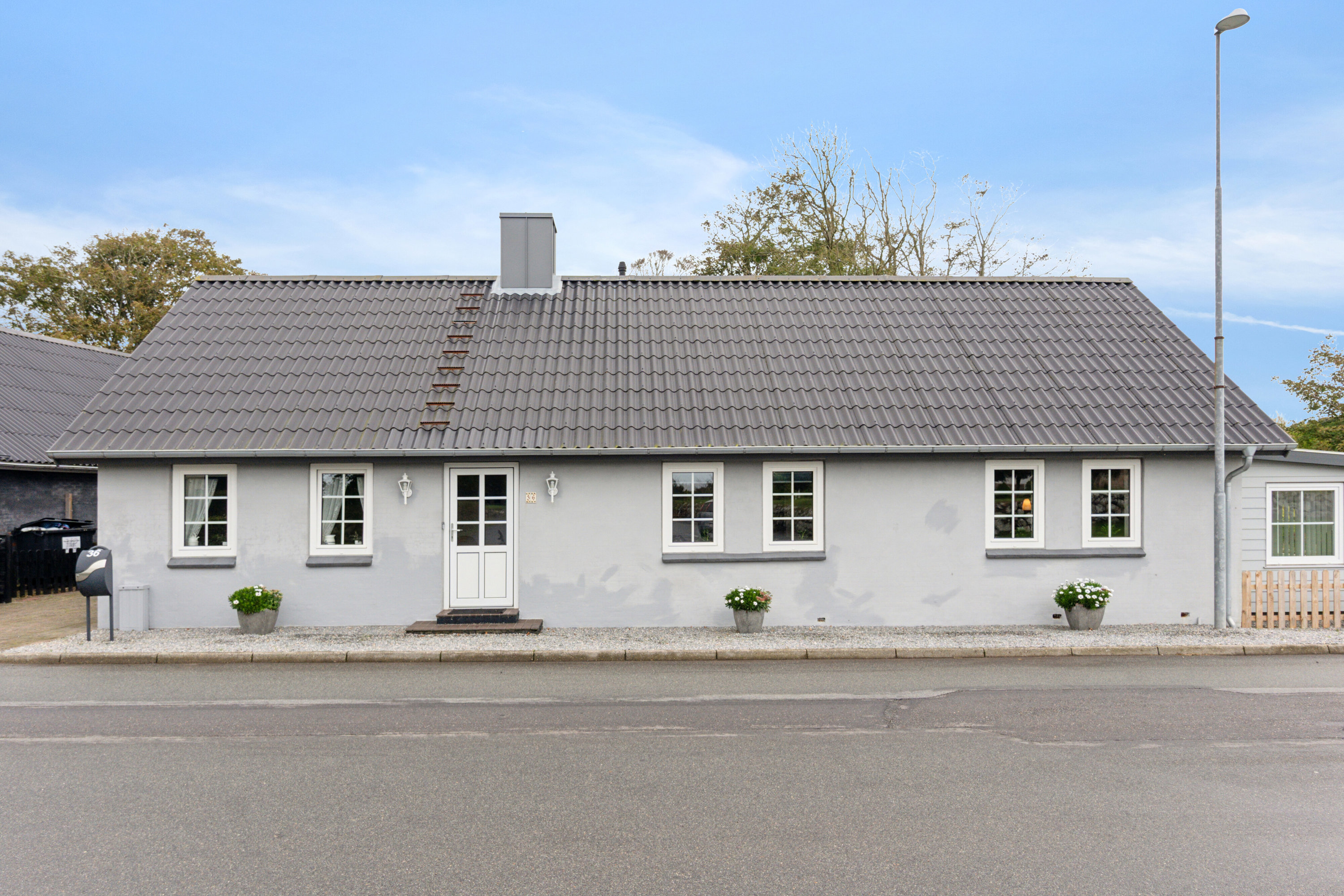 Fremhævet set fra vejen billede i fuldskærmstilstand. Billede af Holmevej 36, Nors, 7700 Thisted