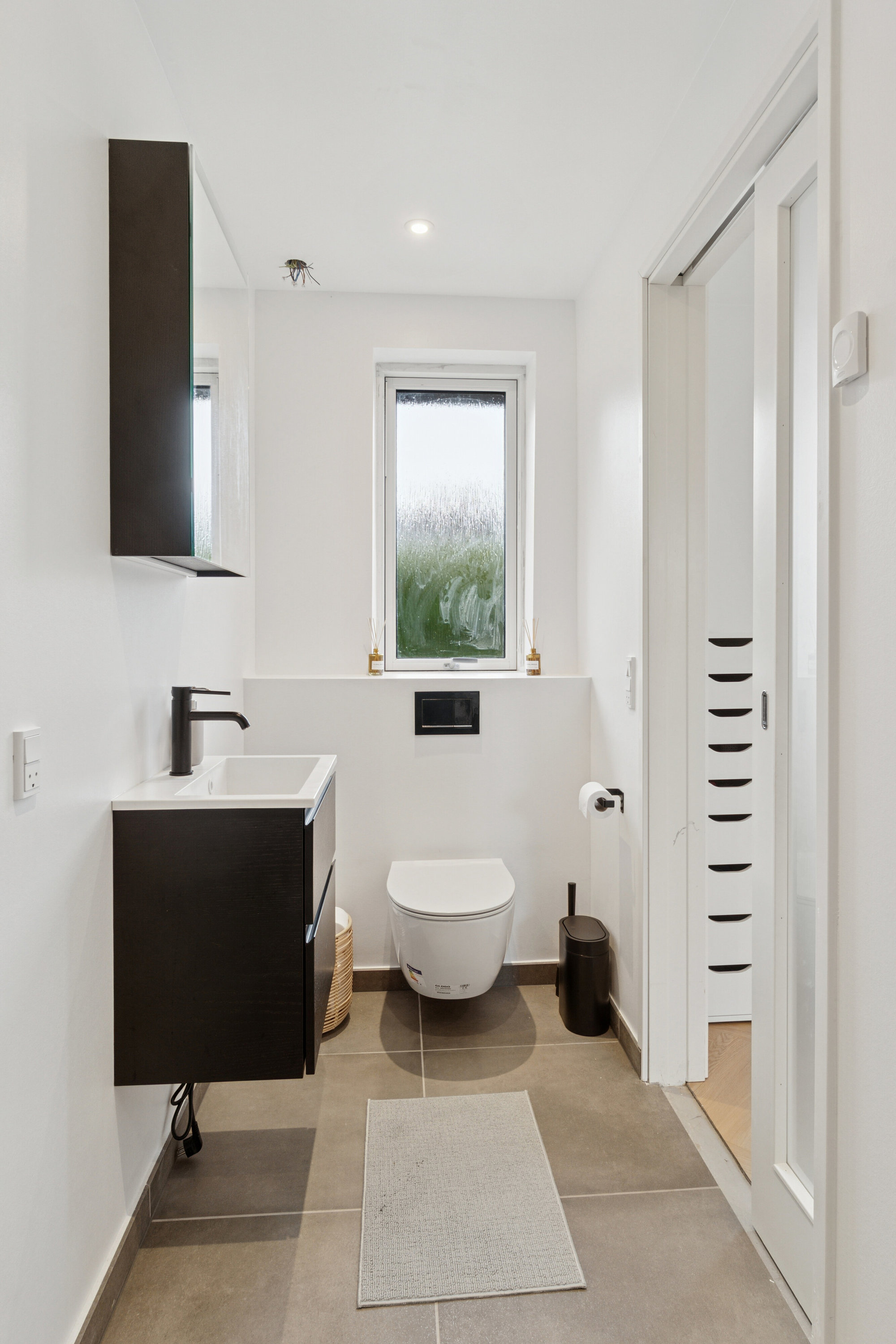 Fremhævet badeværelse billede i fuldskærmstilstand. Billede af Granitvej 33, Fensmark, 4684 Holmegaard