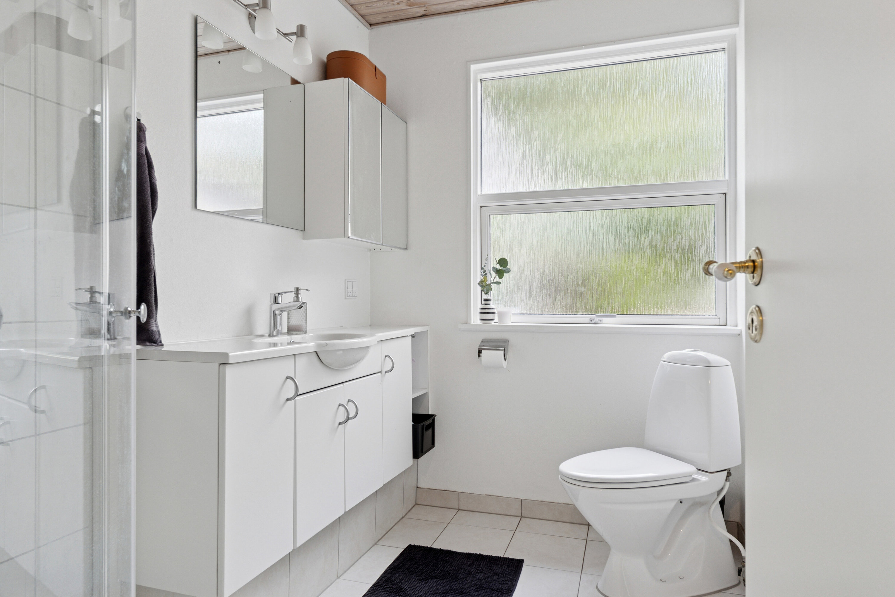 Fremhævet badeværelse billede i fuldskærmstilstand. Billede af Melbyvej 53, Melby, 5471 Søndersø