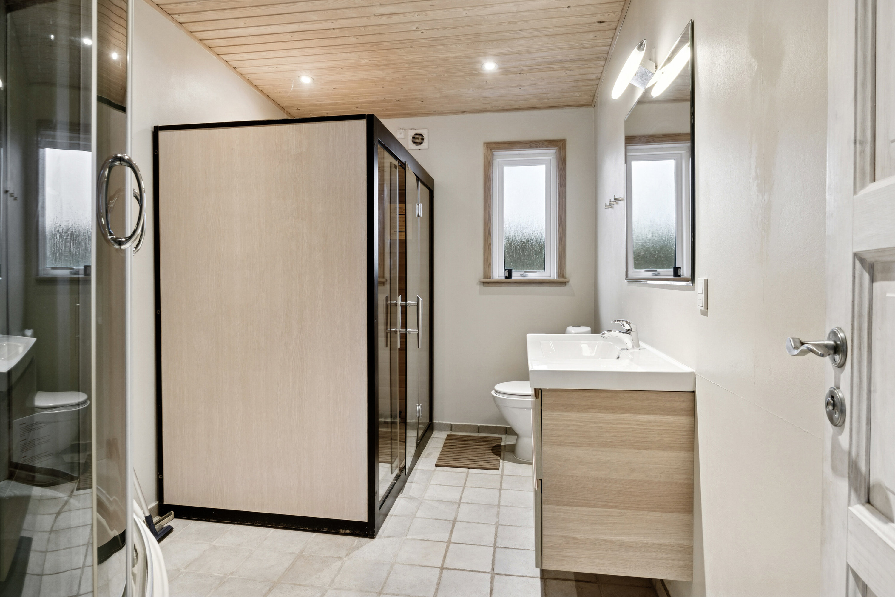 Fremhævet badeværelse billede i fuldskærmstilstand. Billede af Ørnevej 15, Yderby Lyng, 4583 Sjællands Odde