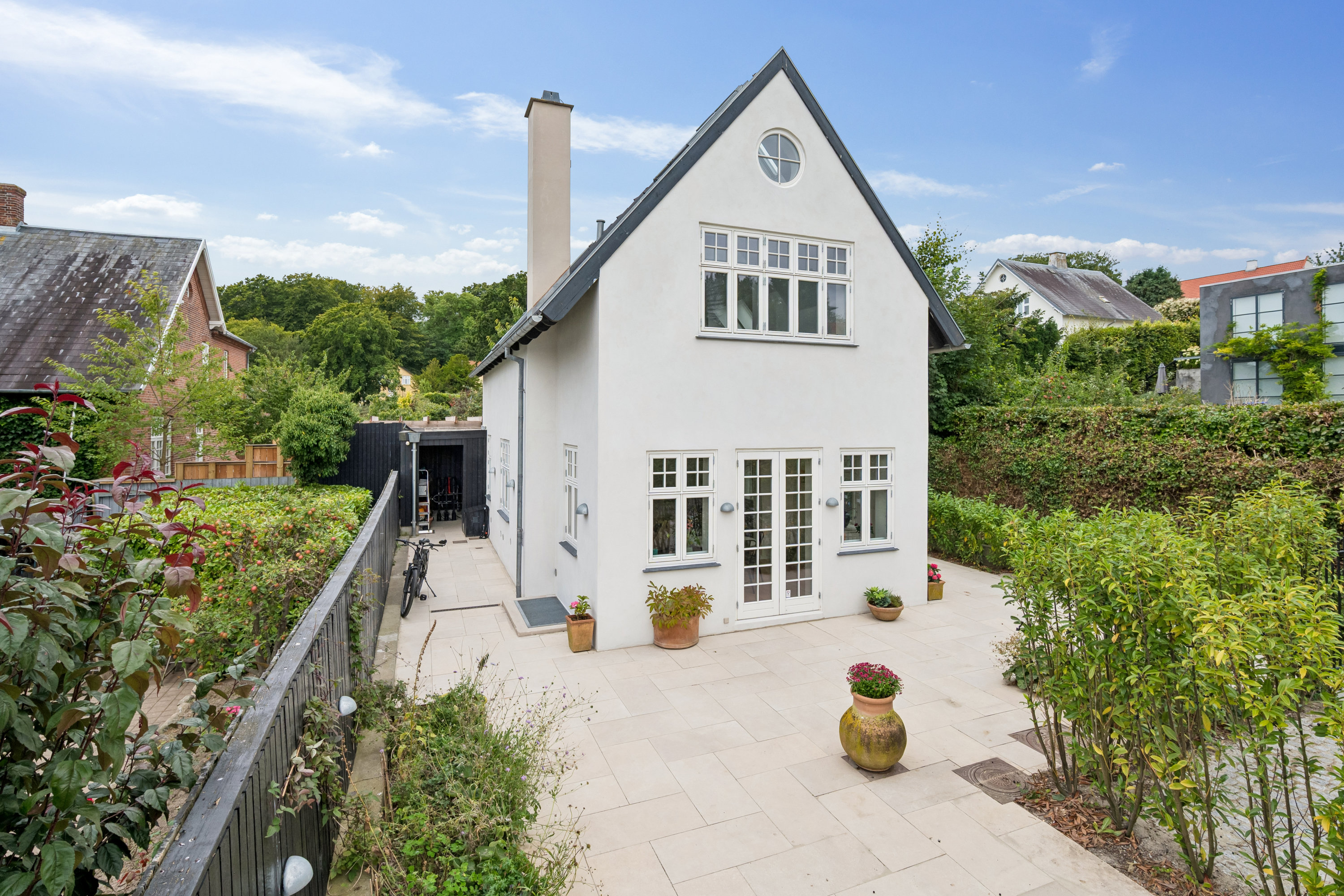 Fremhævet ejendom 1 billede i fuldskærmstilstand. Billede af Skrænten 8, 8240 Risskov