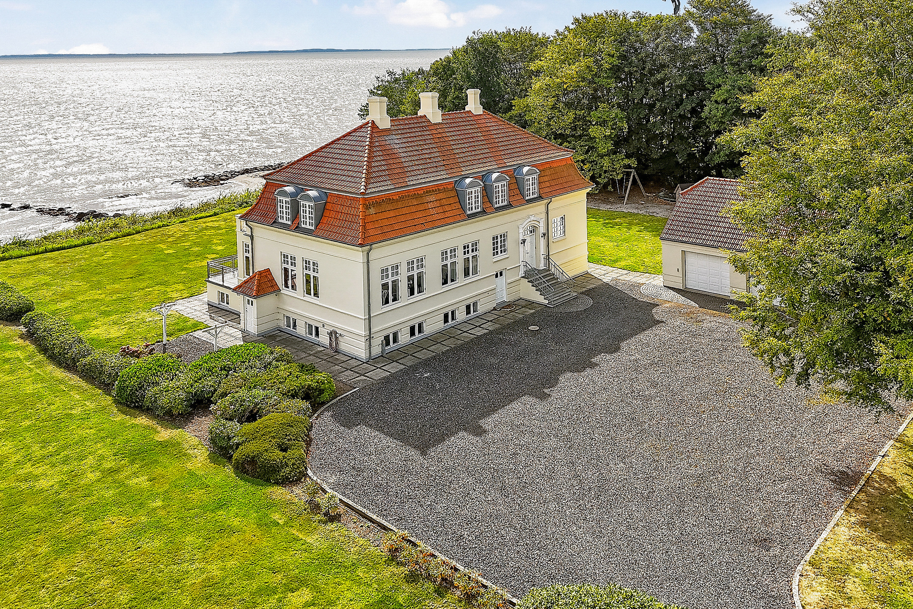 Fremhævet  billede i fuldskærmstilstand. Billede af Kystvej 33, 7130 Juelsminde