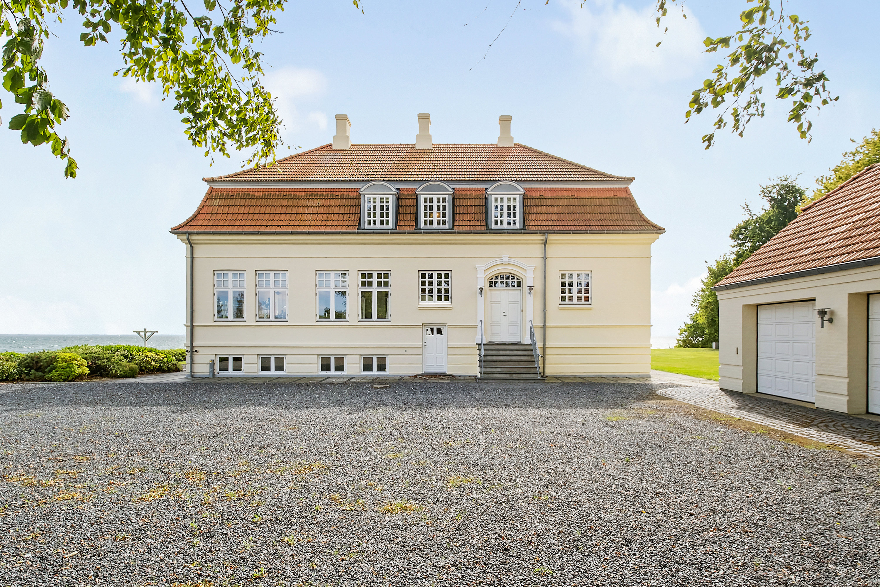 Fremhævet  billede i fuldskærmstilstand. Billede af Kystvej 33, 7130 Juelsminde