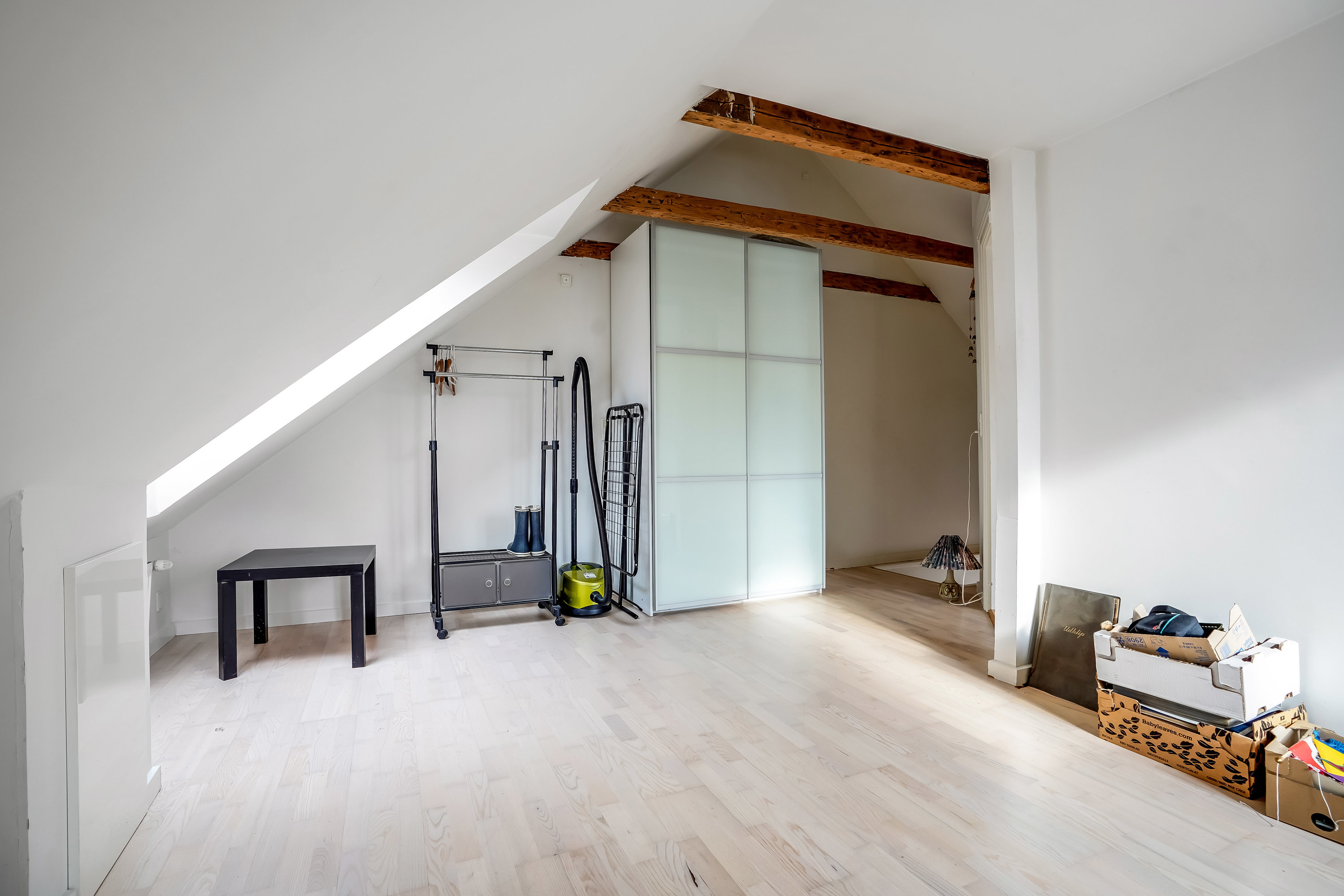 Fremhævet stue billede i fuldskærmstilstand. Billede af Thorsgade 81, 5000 Odense C