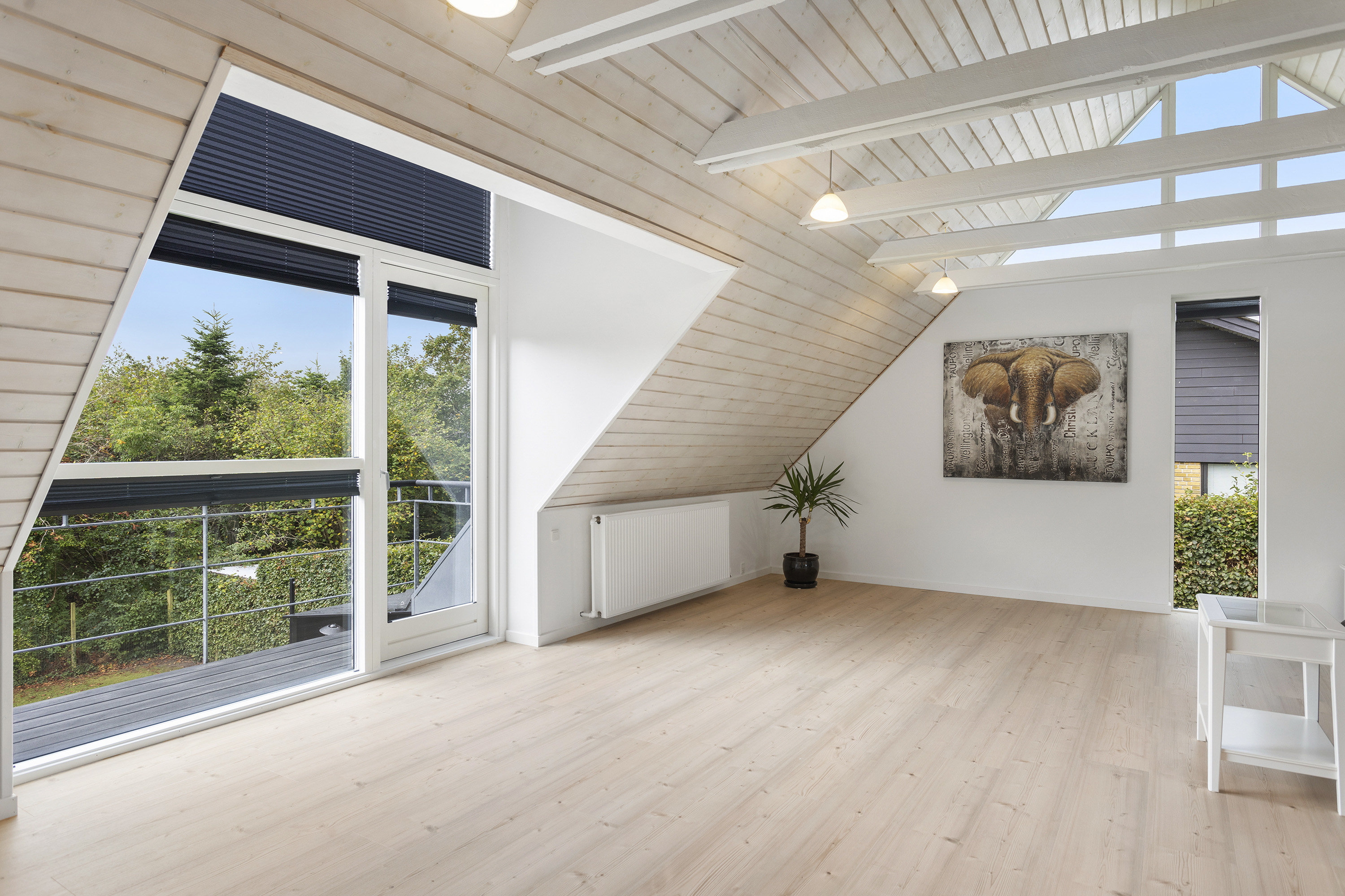 Fremhævet stue billede i fuldskærmstilstand. Billede af Grønspættevej 10, 9800 Hjørring