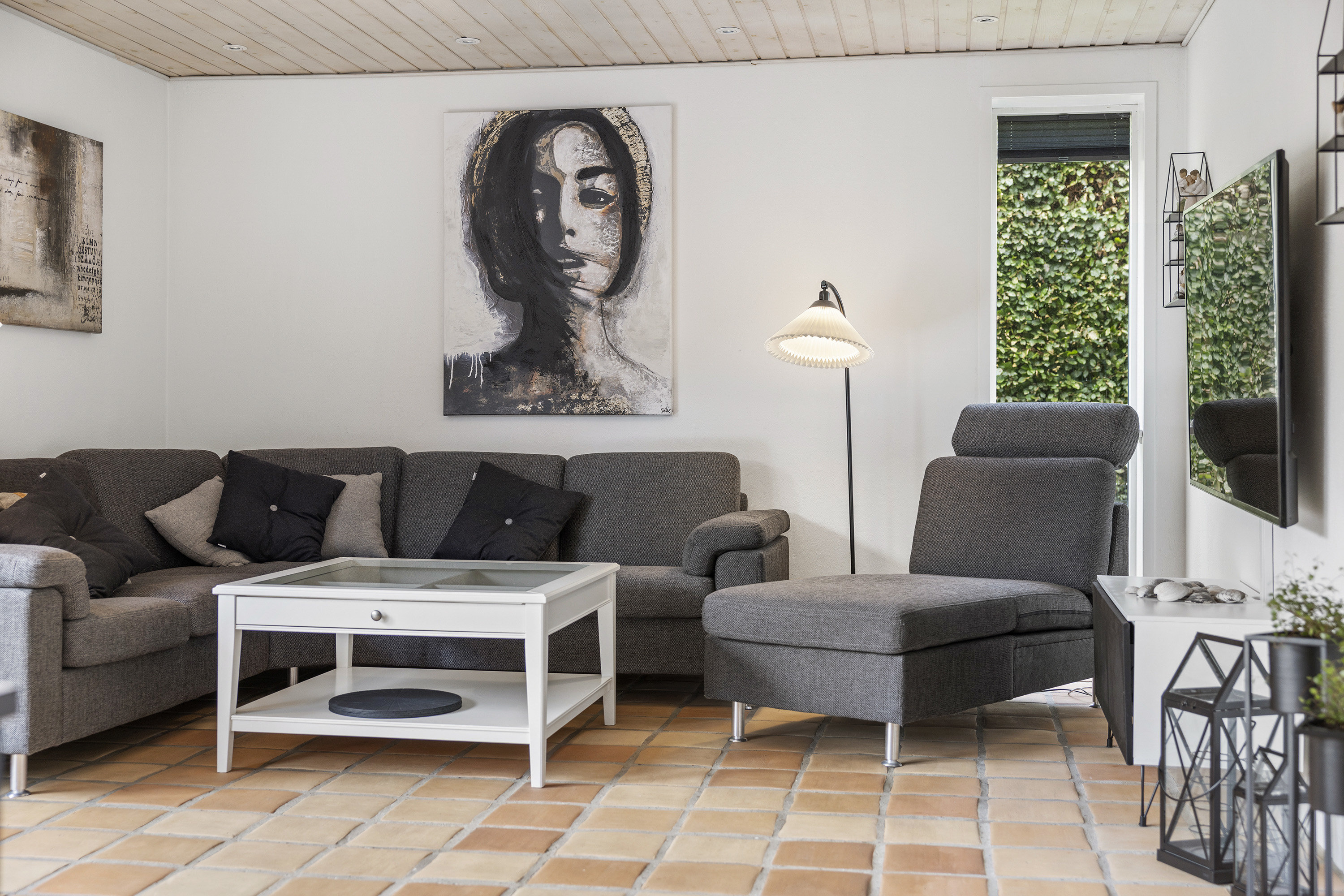 Fremhævet stue billede i fuldskærmstilstand. Billede af Grønspættevej 10, 9800 Hjørring