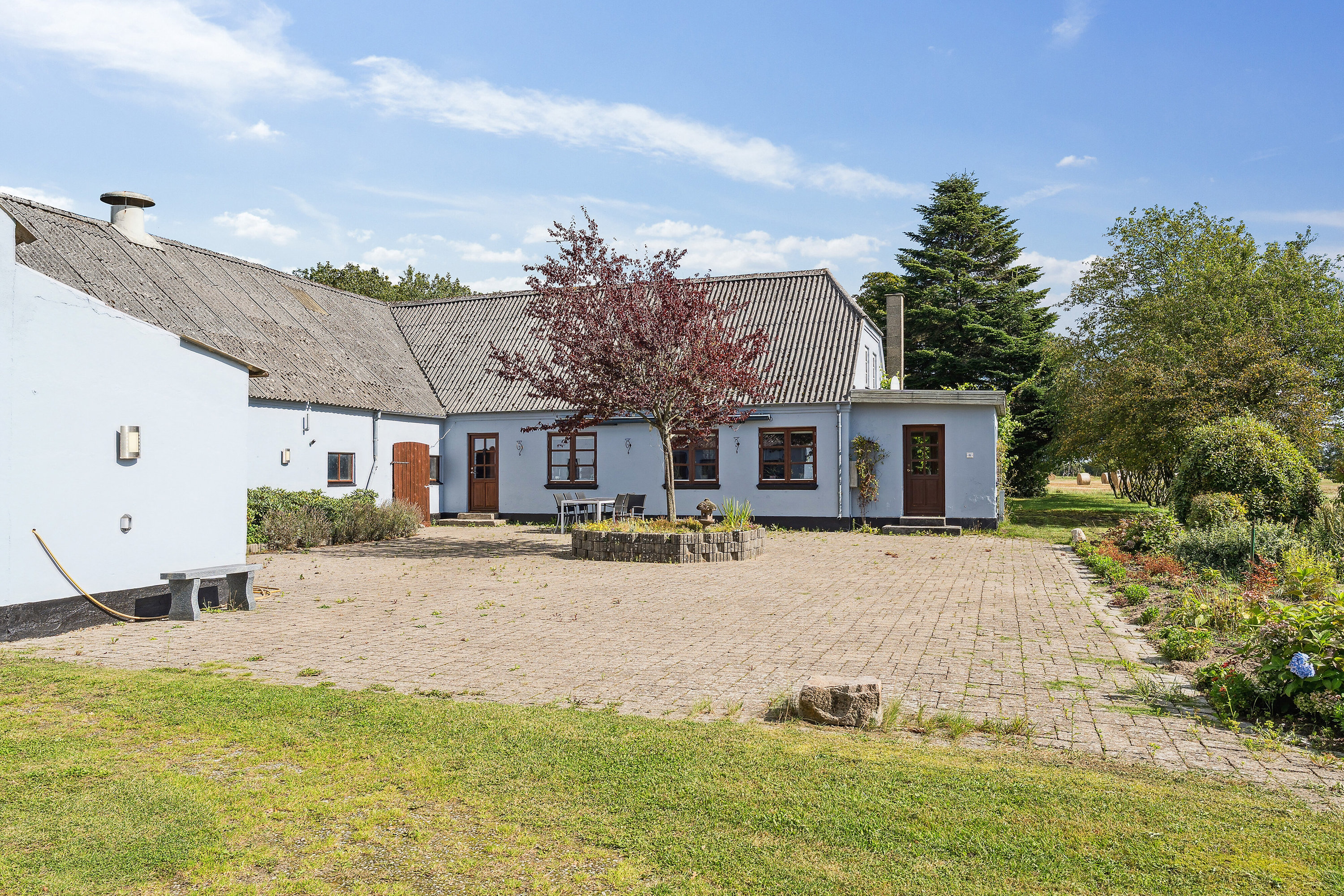 Fremhævet set fra vejen billede i fuldskærmstilstand. Billede af Malmkærvej 6, Dyringhave, 7361 Ejstrupholm