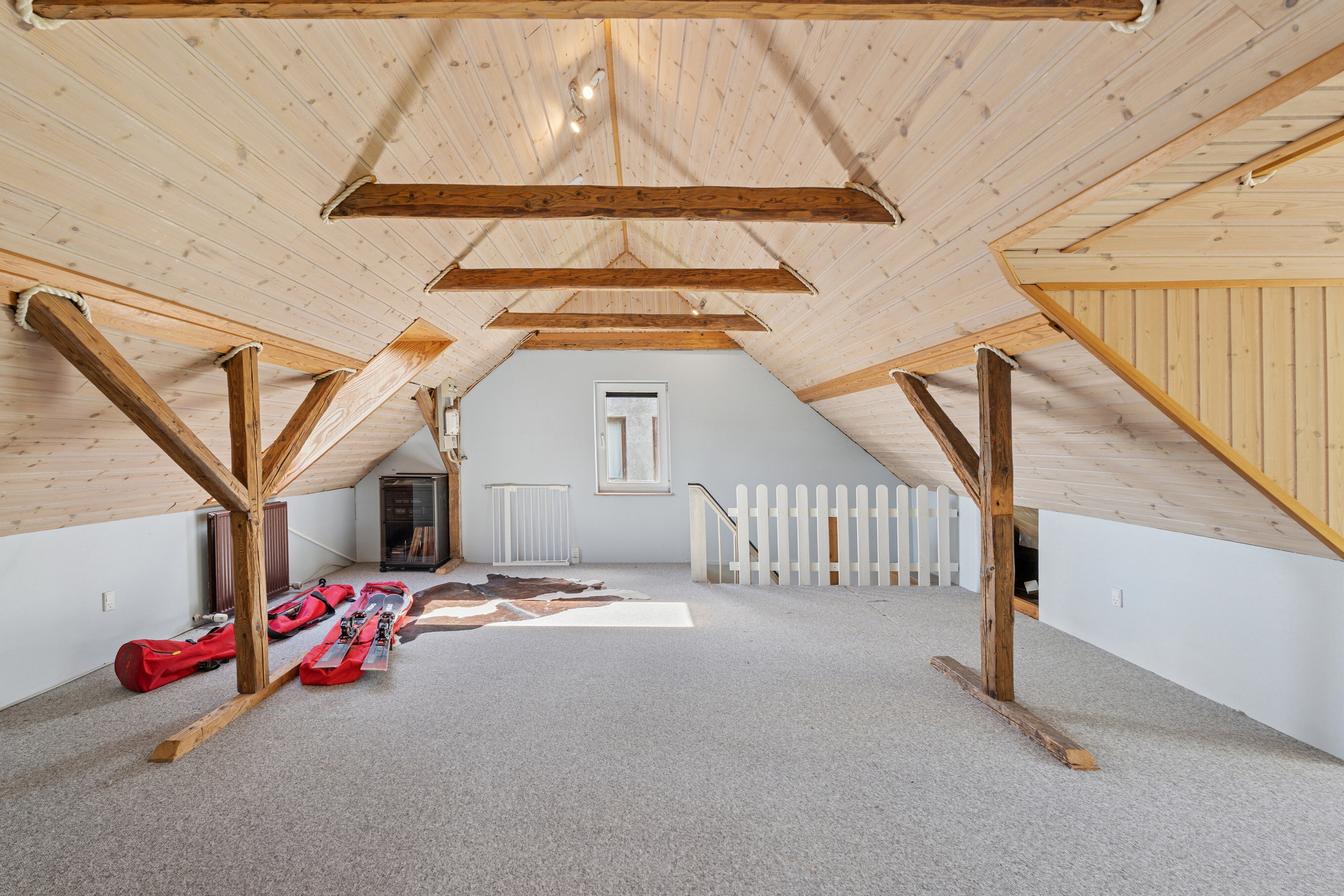 Fremhævet værelse billede i fuldskærmstilstand. Billede af Jernbanevej 5, 7441 Bording