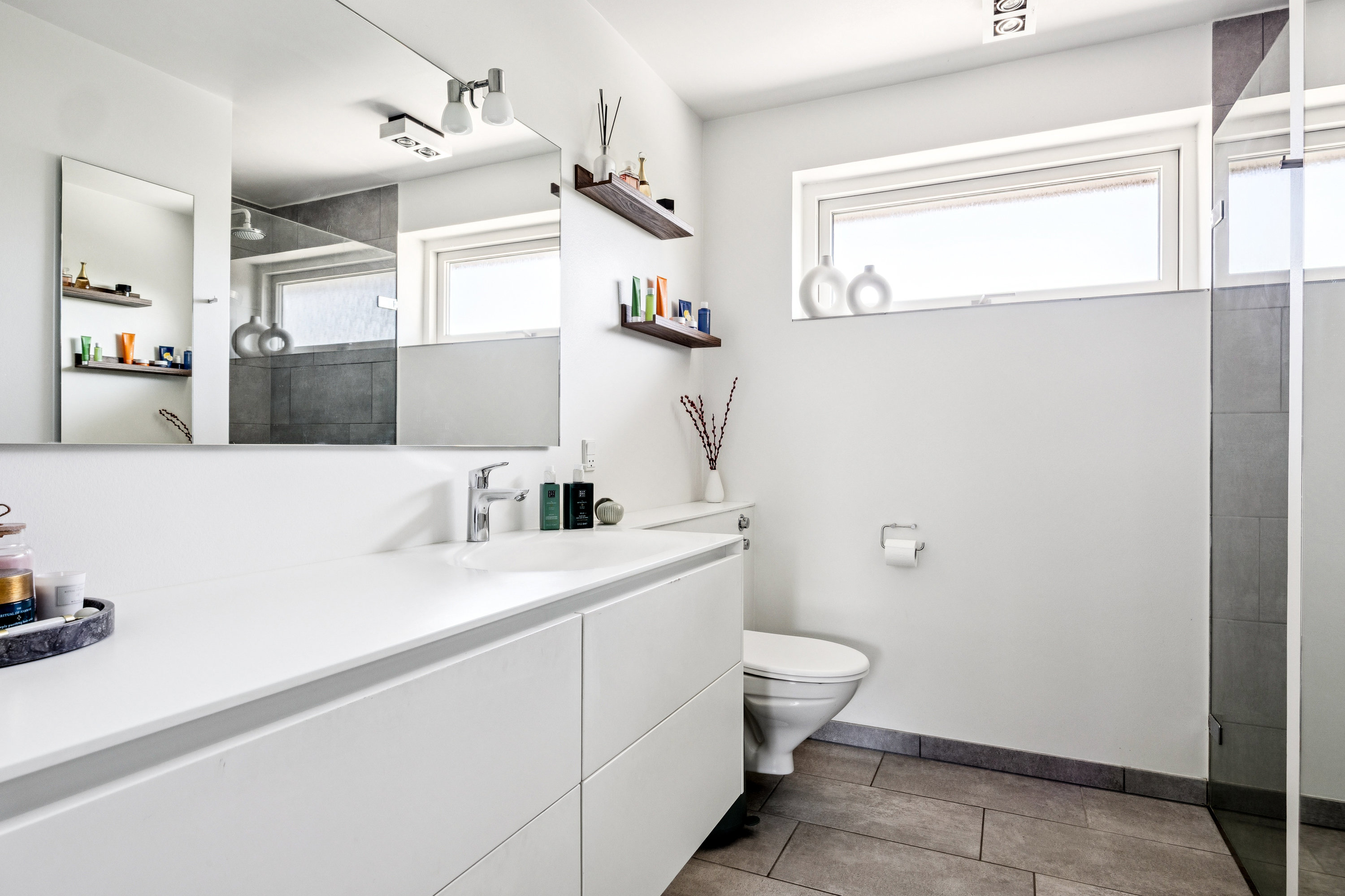 Fremhævet badeværelse billede i fuldskærmstilstand. Billede af Ærøvej 7, 4600 Køge