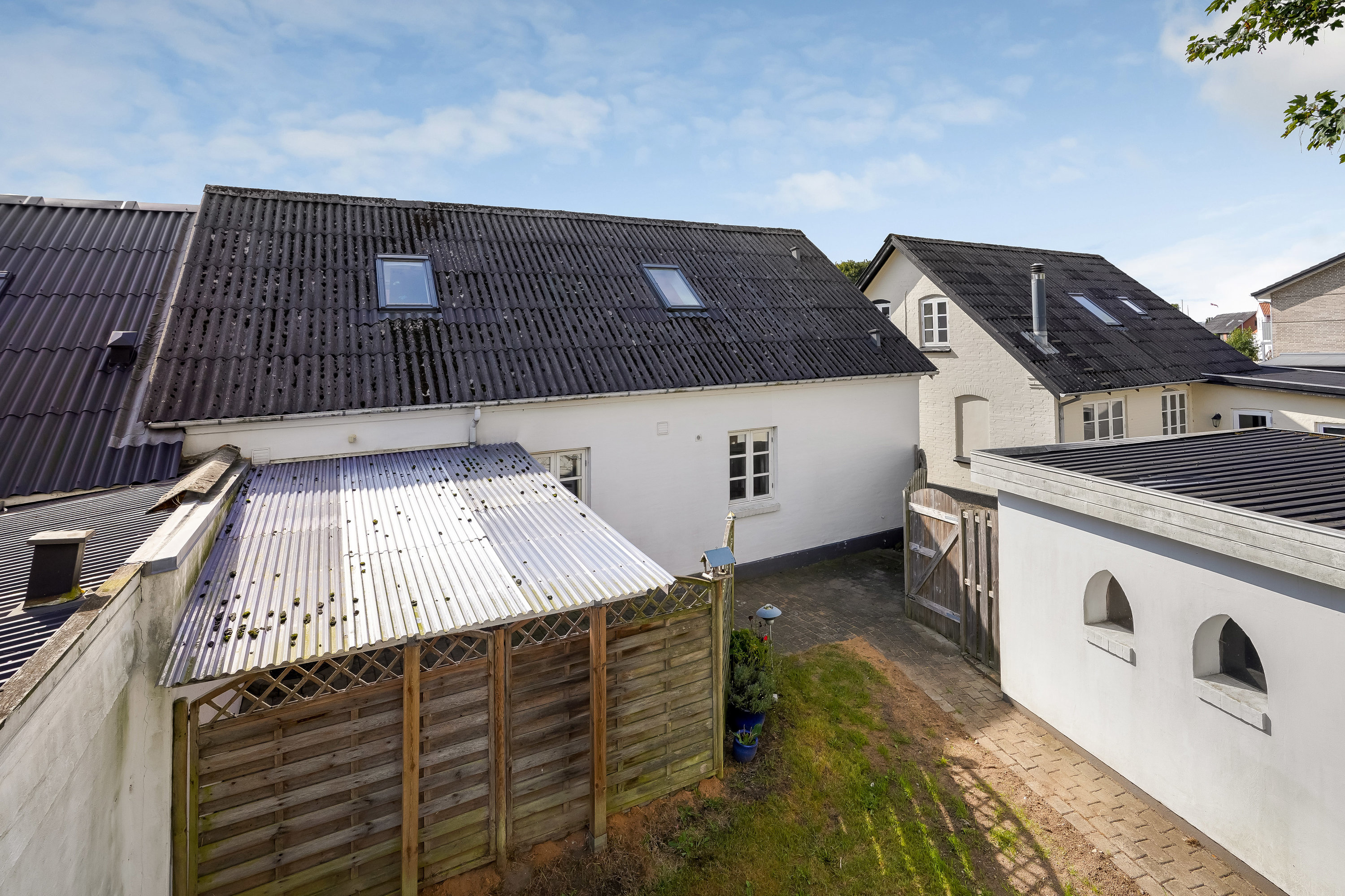 Fremhævet  billede i fuldskærmstilstand. Billede af Aagade 7, 7160 Tørring