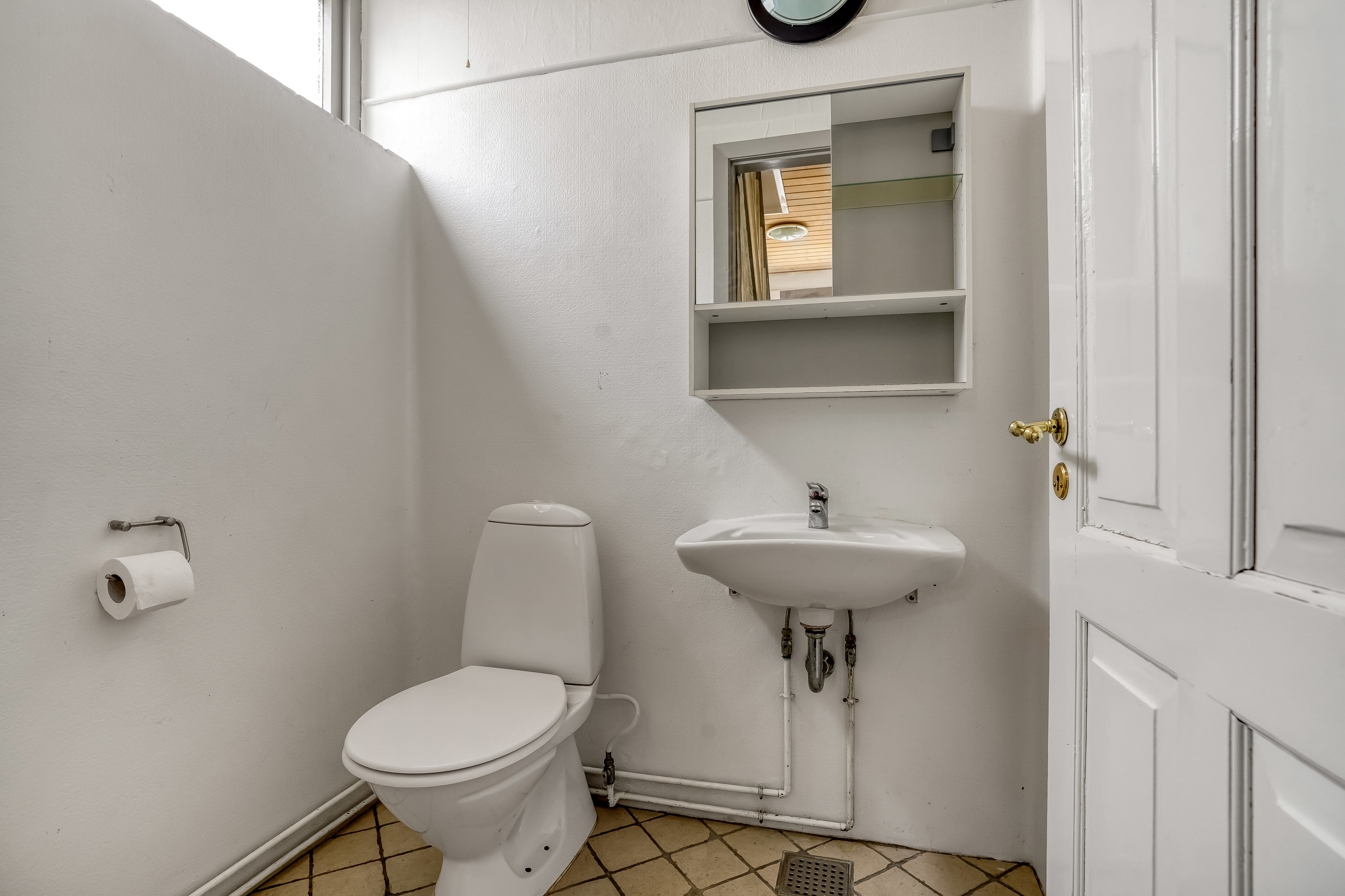 Fremhævet  billede i fuldskærmstilstand. Billede af Aagade 7, 7160 Tørring