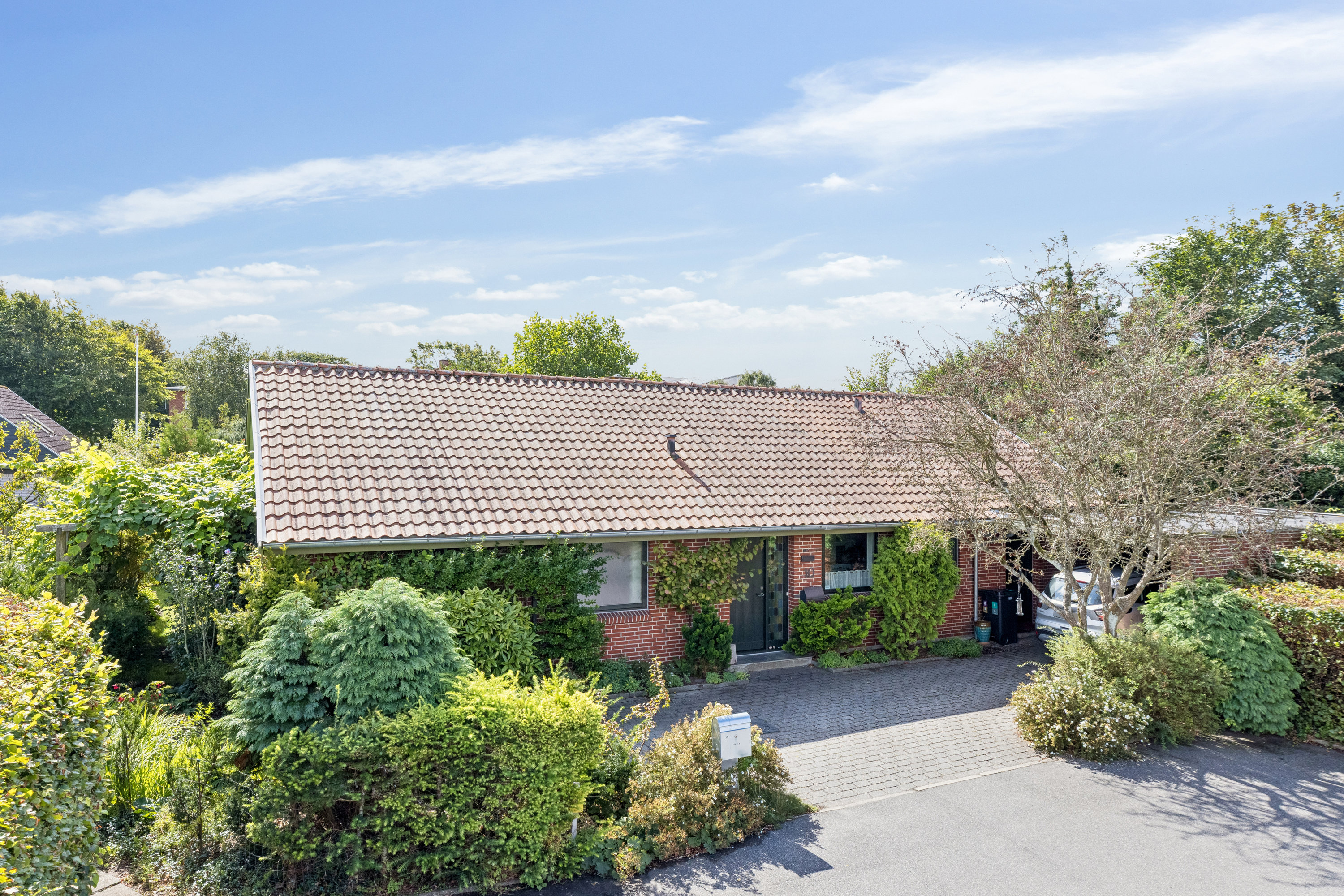 Miniaturebillede 1: ejendommen. Billede af Vedelsvej 10, 6760 Ribe