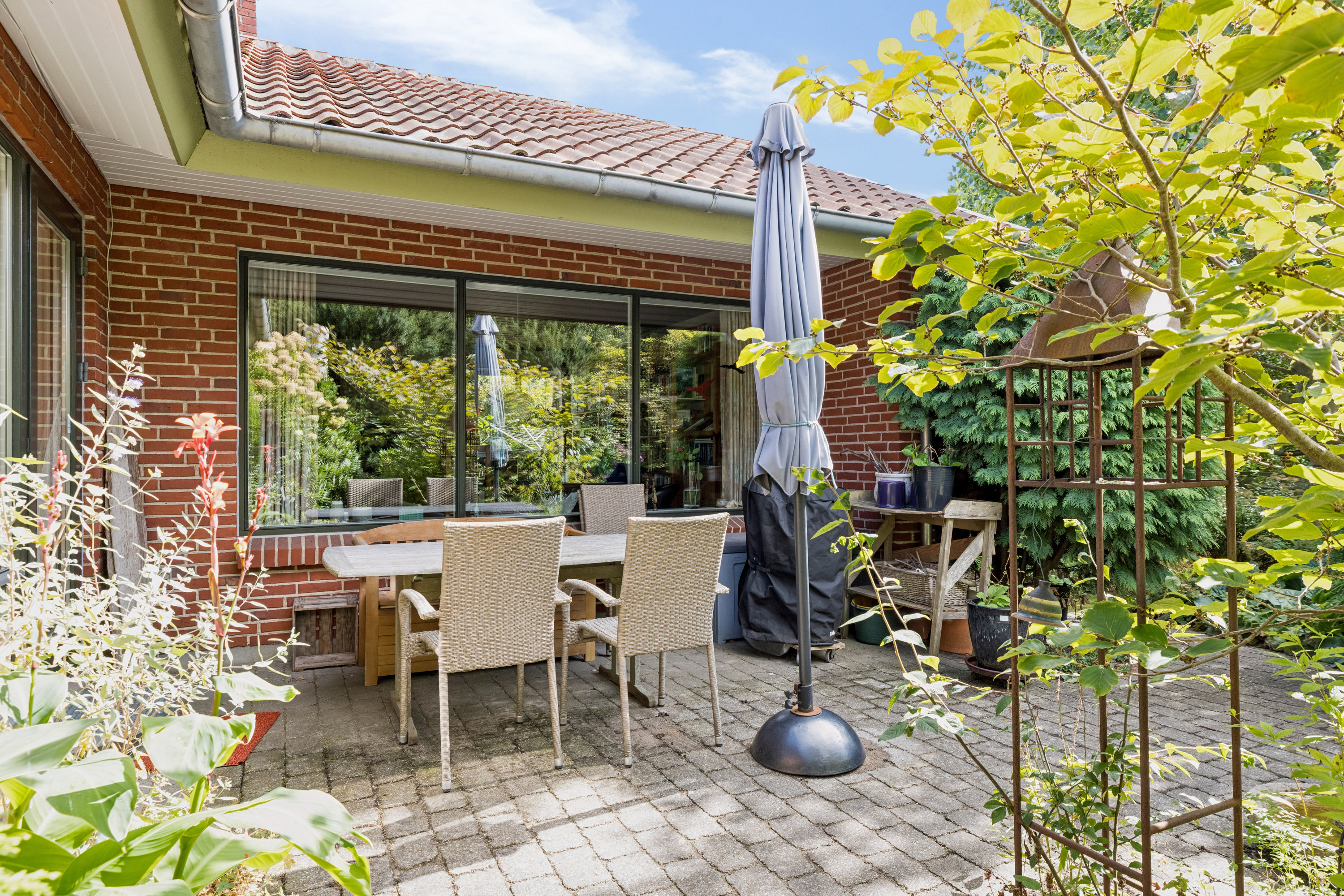 Fremhævet terrasse billede i fuldskærmstilstand. Billede af Vedelsvej 10, 6760 Ribe