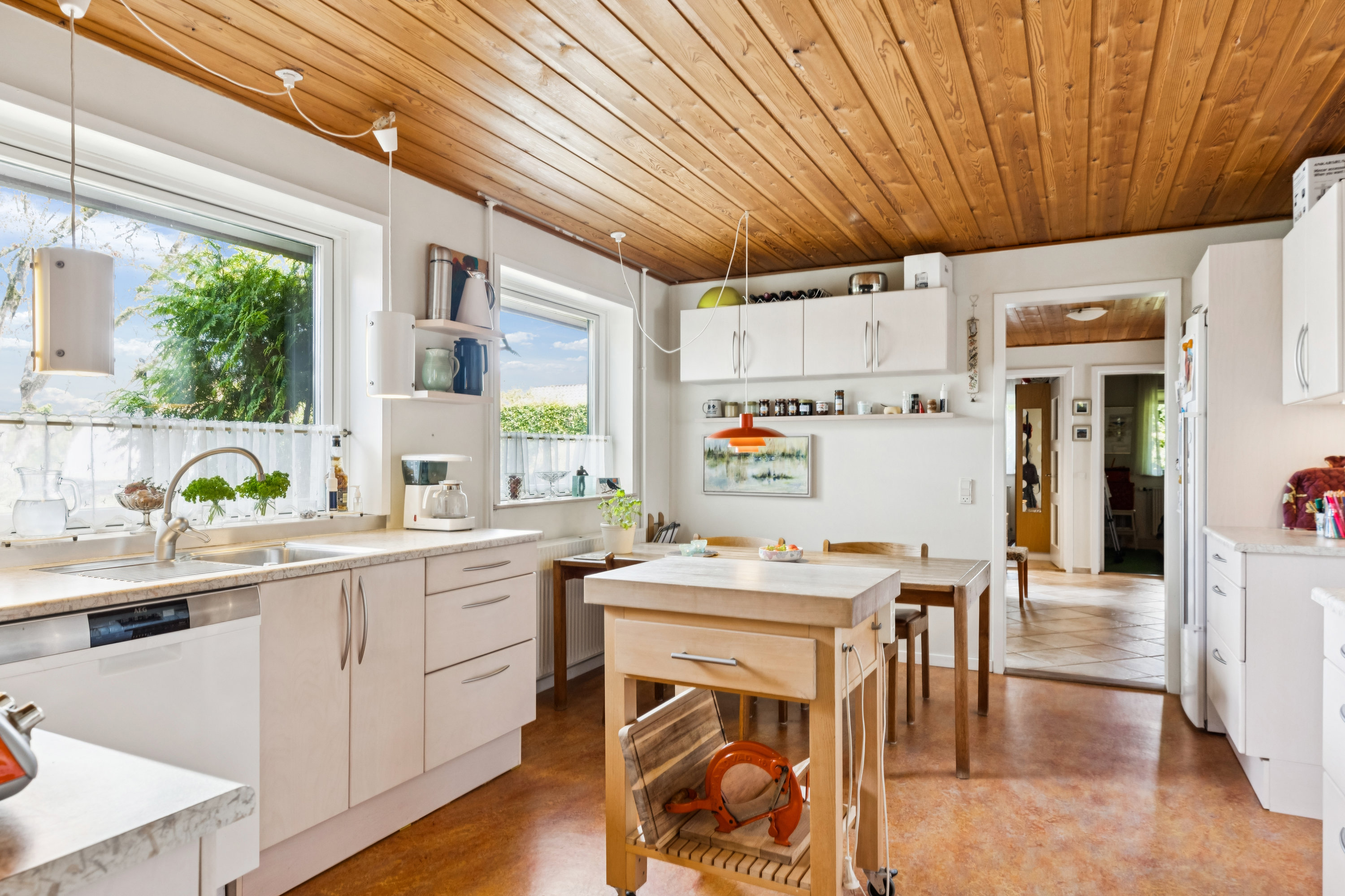 Fremhævet køkken billede i fuldskærmstilstand. Billede af Vedelsvej 10, 6760 Ribe