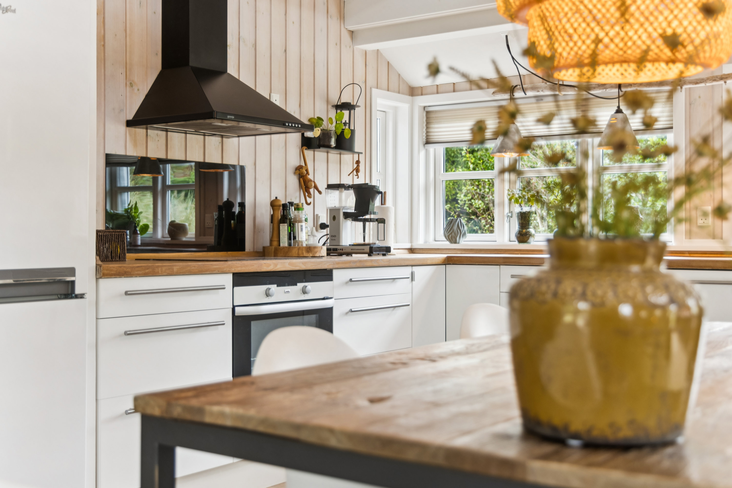 Fremhævet køkken billede i fuldskærmstilstand. Billede af Marsvej 11, 9370 Hals