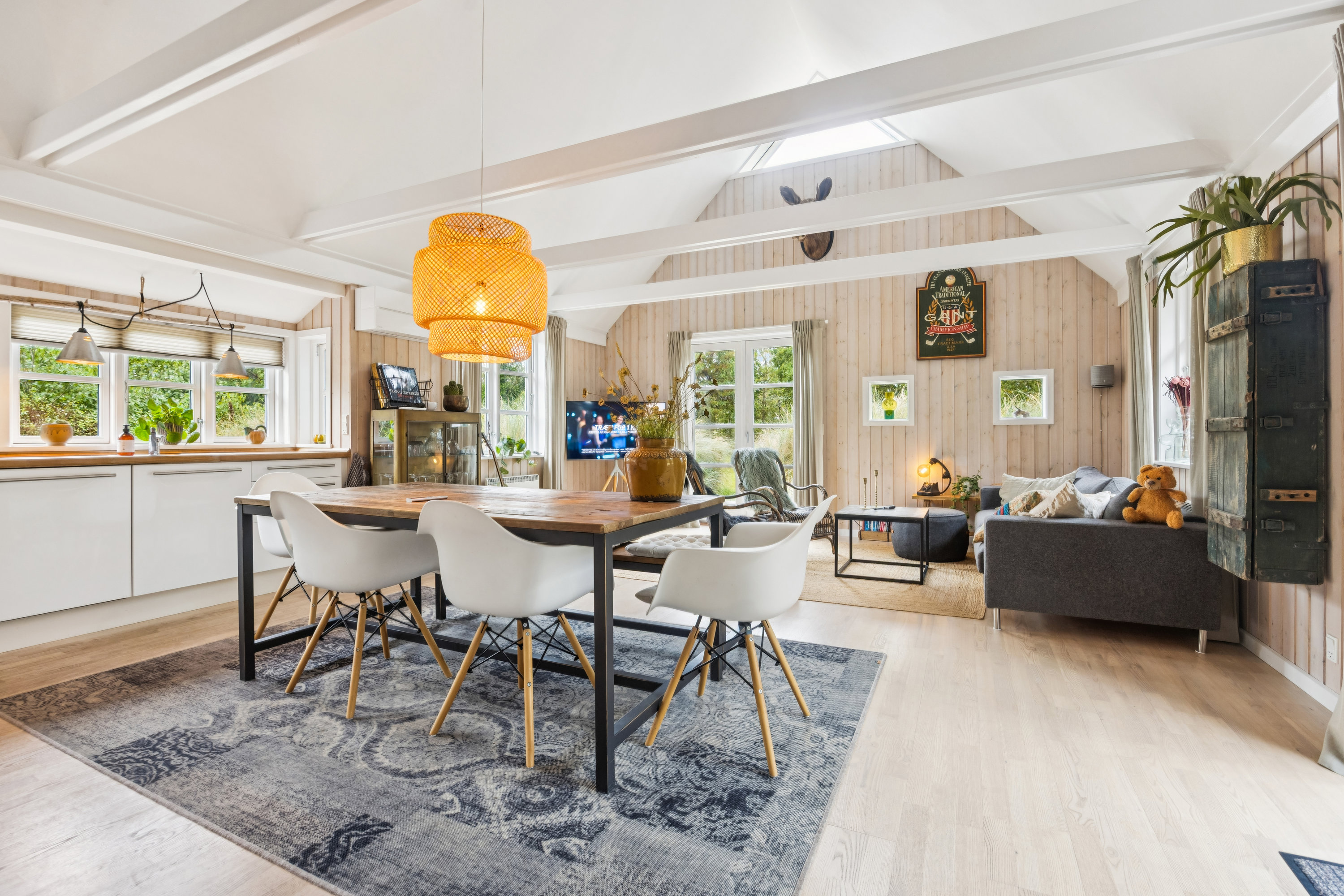 Fremhævet køkken billede i fuldskærmstilstand. Billede af Marsvej 11, 9370 Hals