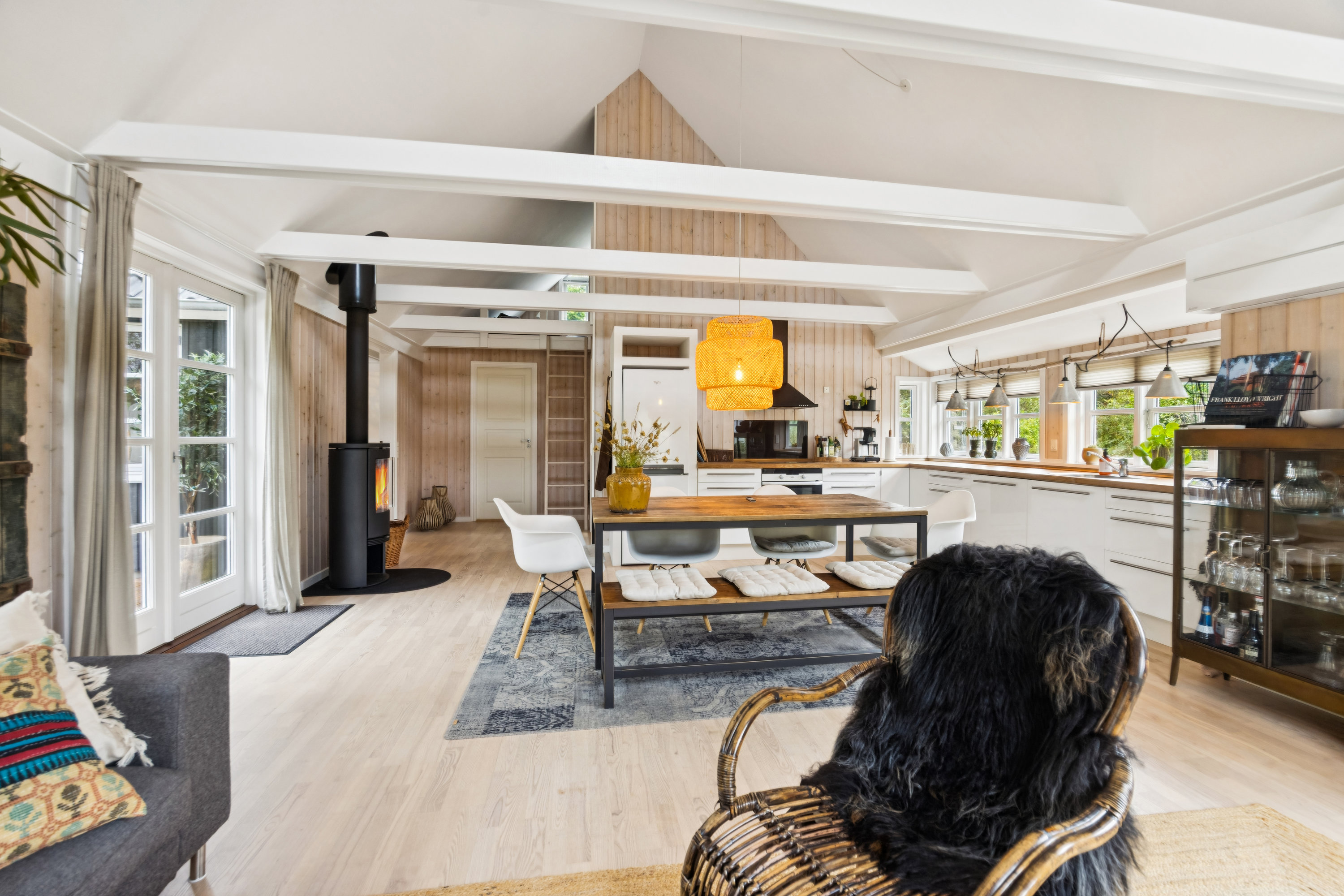 Fremhævet stue billede i fuldskærmstilstand. Billede af Marsvej 11, 9370 Hals