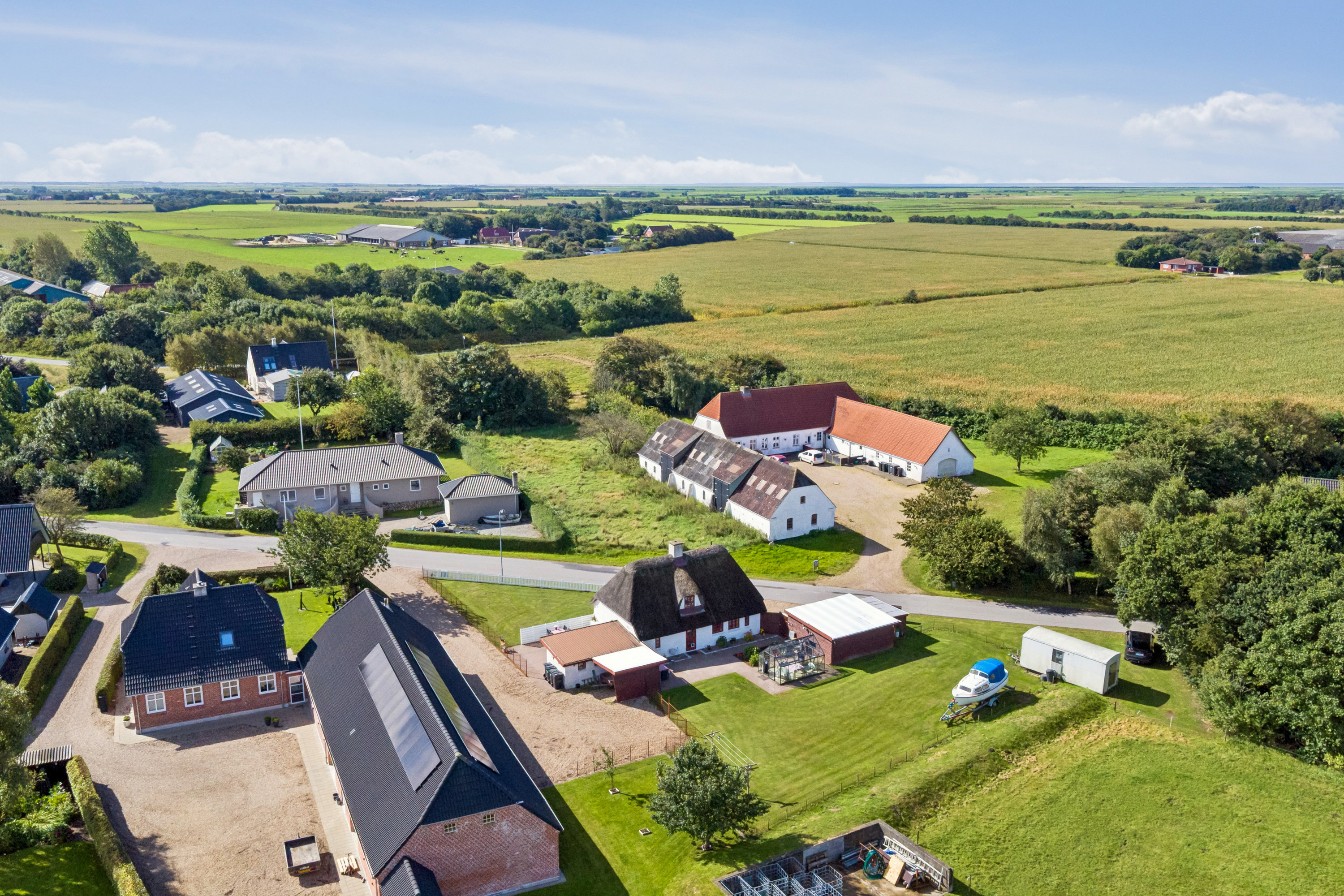 Fremhævet luftfoto billede i fuldskærmstilstand. Billede af Jedsted Klostervej 21, Jedsted, 6771 Gredstedbro