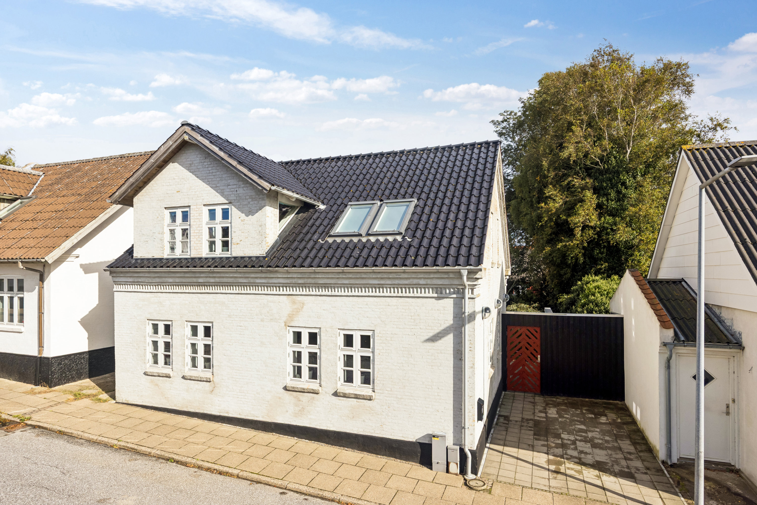 Fremhævet ejendom 1 billede i fuldskærmstilstand. Billede af Bakkelygade 11, 9400 Nørresundby