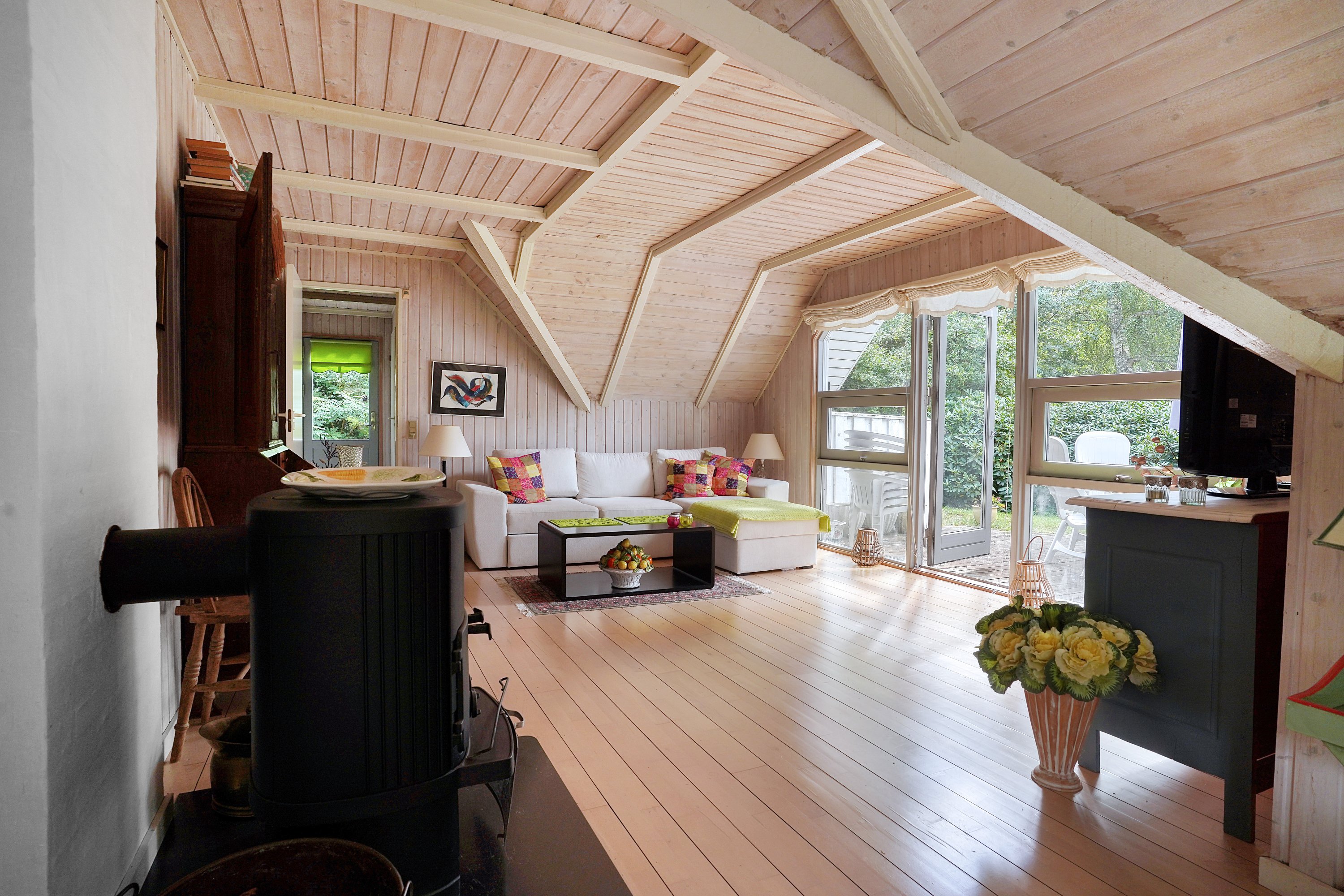 Fremhævet stue billede i fuldskærmstilstand. Billede af Ravnsbækvej 3, 3100 Hornbæk