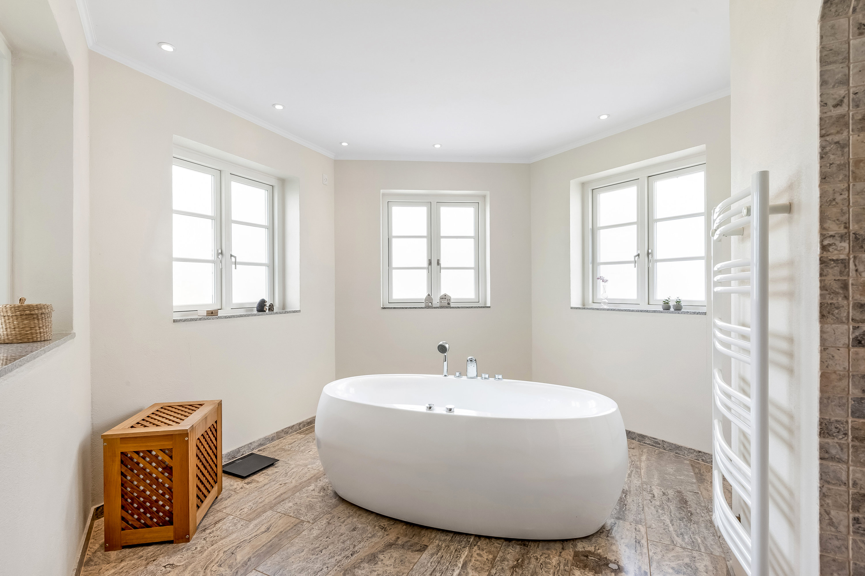 Fremhævet  billede i fuldskærmstilstand. Billede af Klovtoftvej 10, Klovtoft, 6230 Rødekro