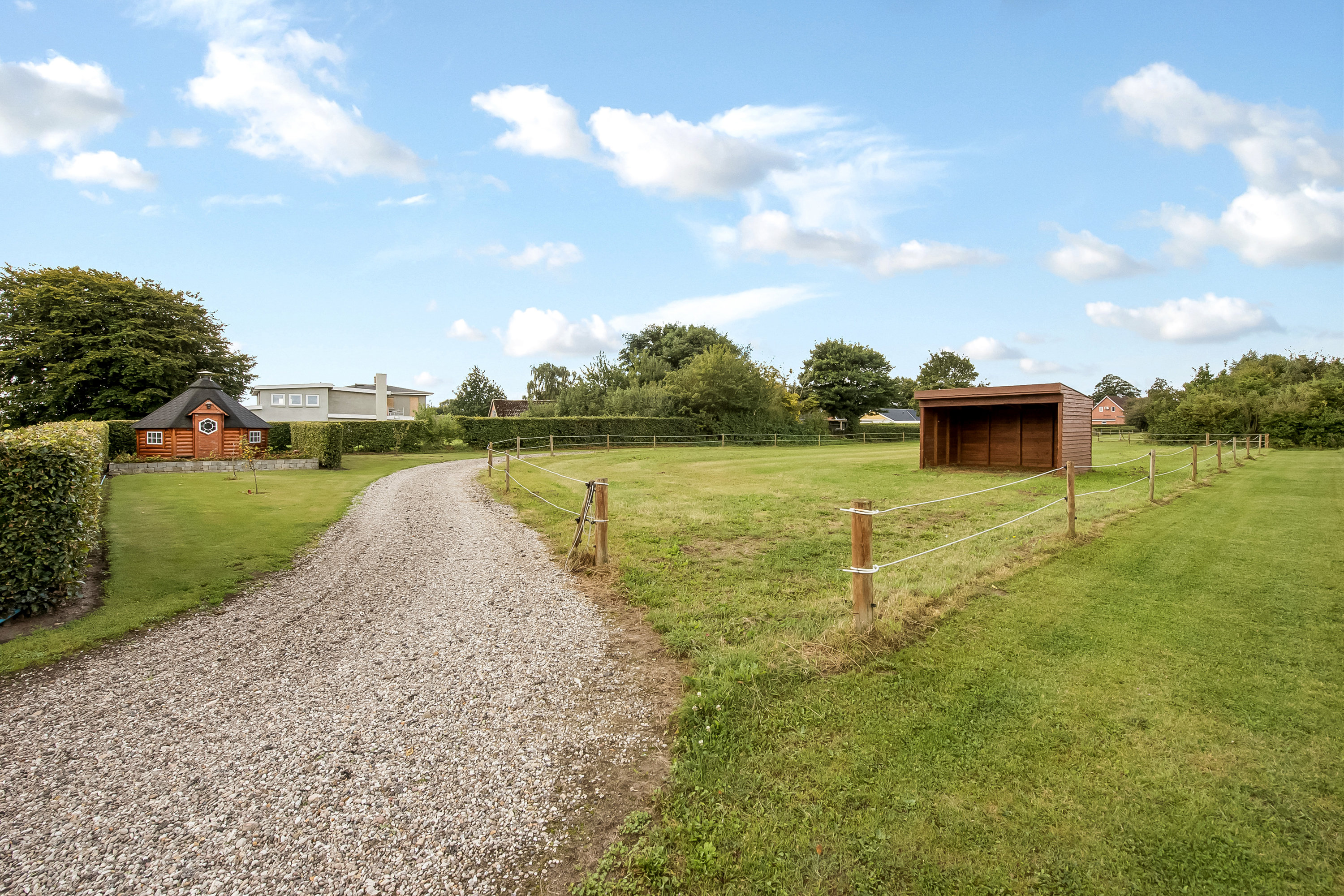 Fremhævet  billede i fuldskærmstilstand. Billede af Klovtoftvej 10, Klovtoft, 6230 Rødekro