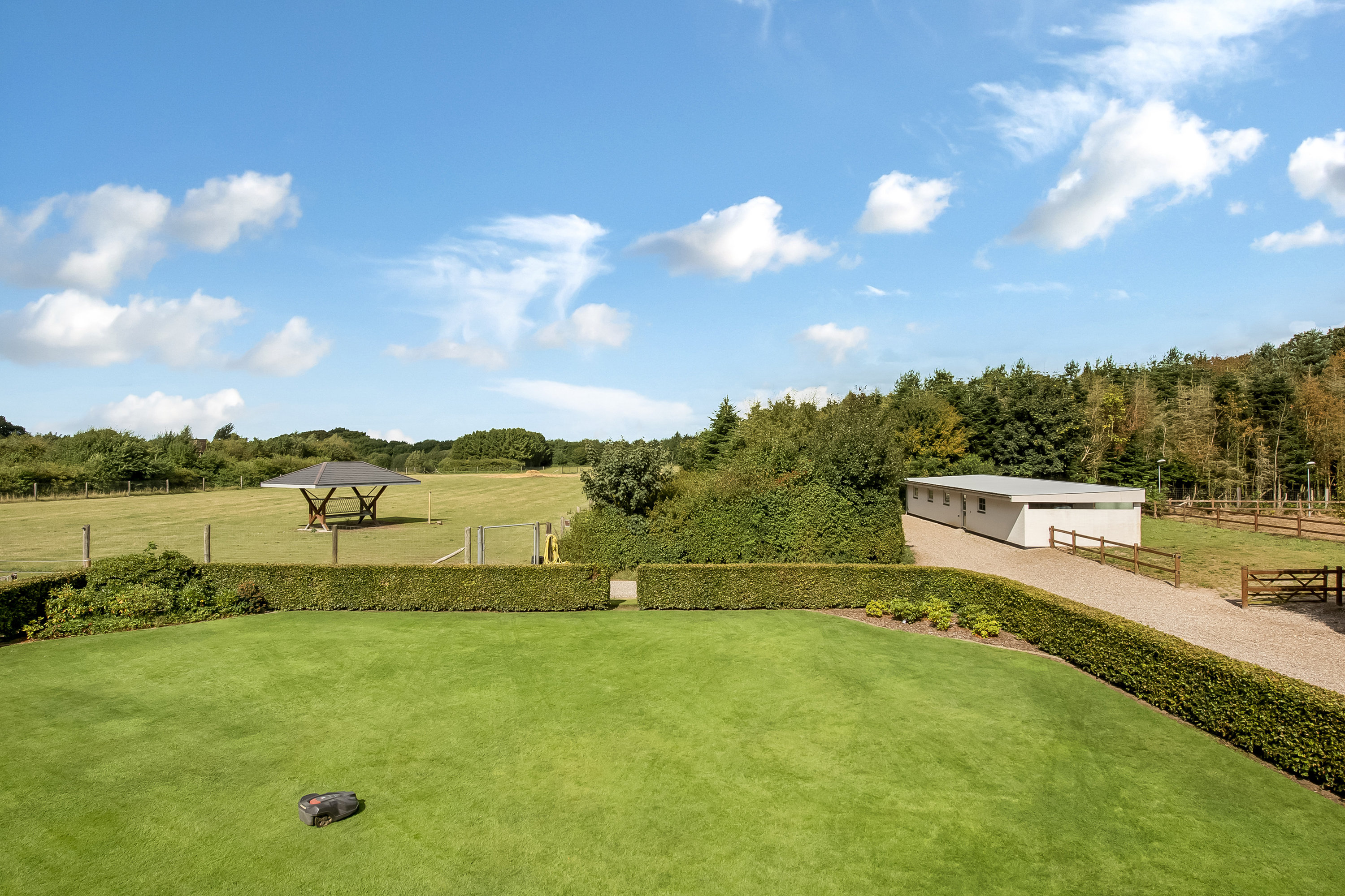 Fremhævet  billede i fuldskærmstilstand. Billede af Klovtoftvej 10, Klovtoft, 6230 Rødekro