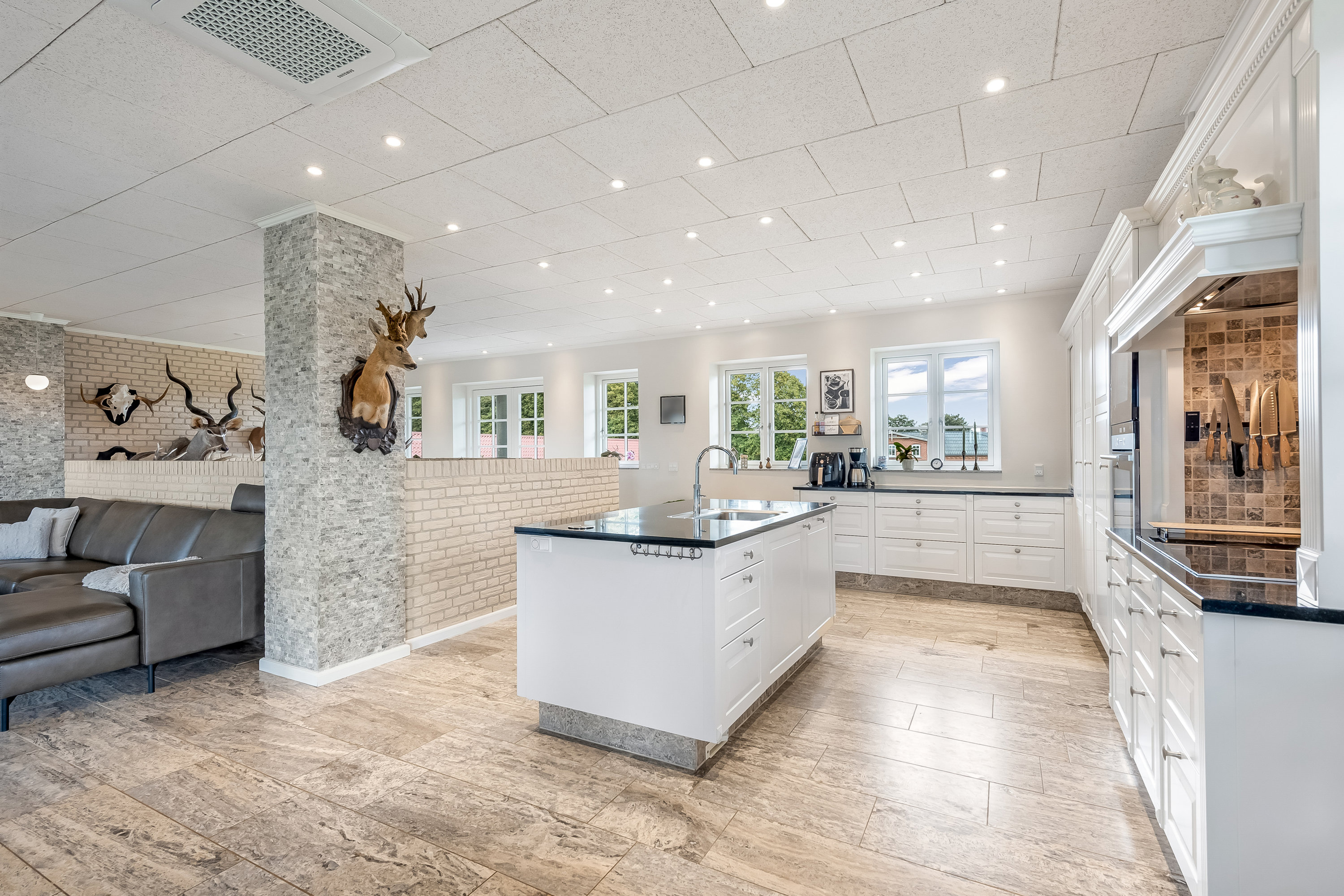 Fremhævet  billede i fuldskærmstilstand. Billede af Klovtoftvej 10, Klovtoft, 6230 Rødekro