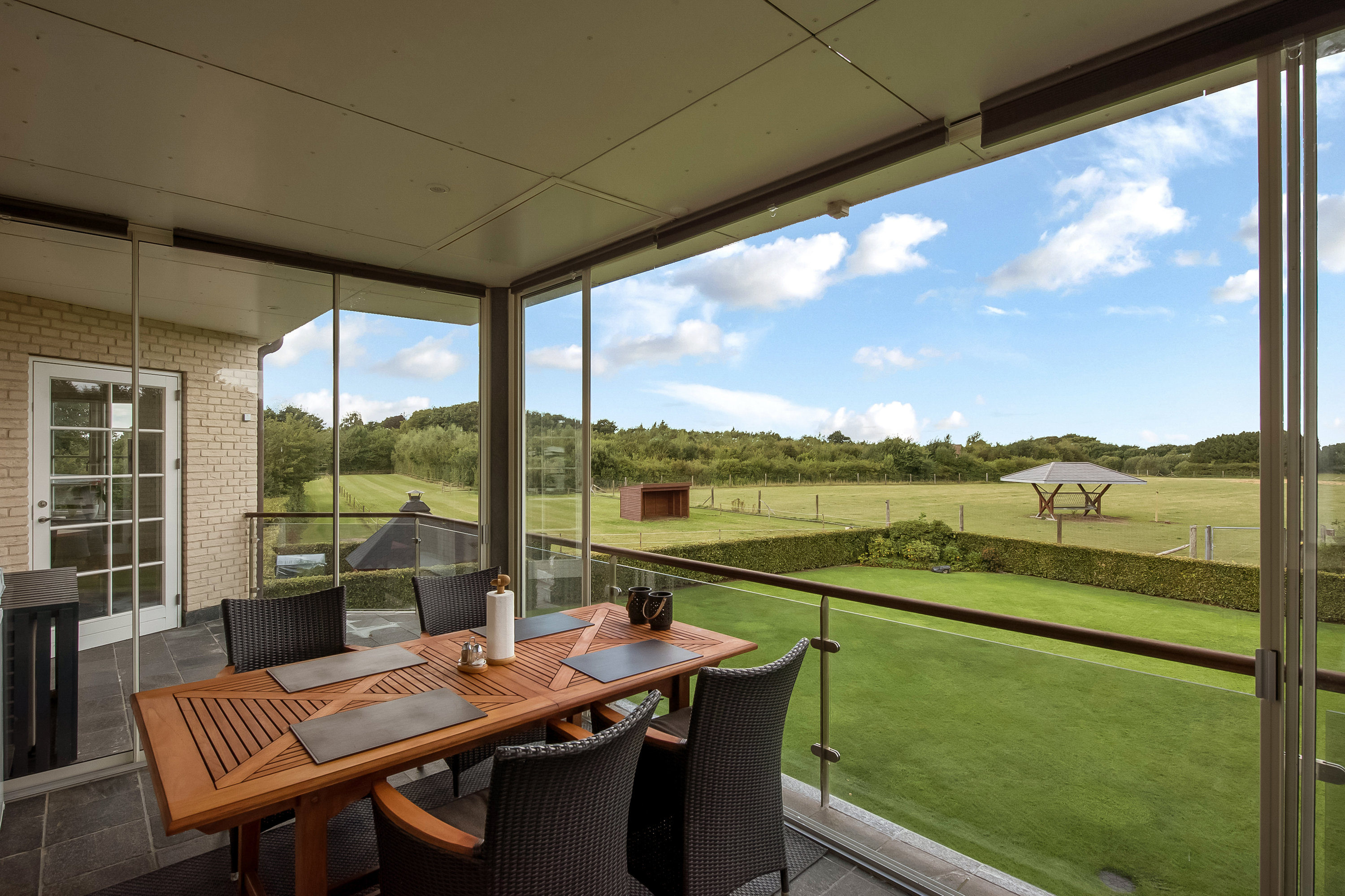 Fremhævet  billede i fuldskærmstilstand. Billede af Klovtoftvej 10, Klovtoft, 6230 Rødekro