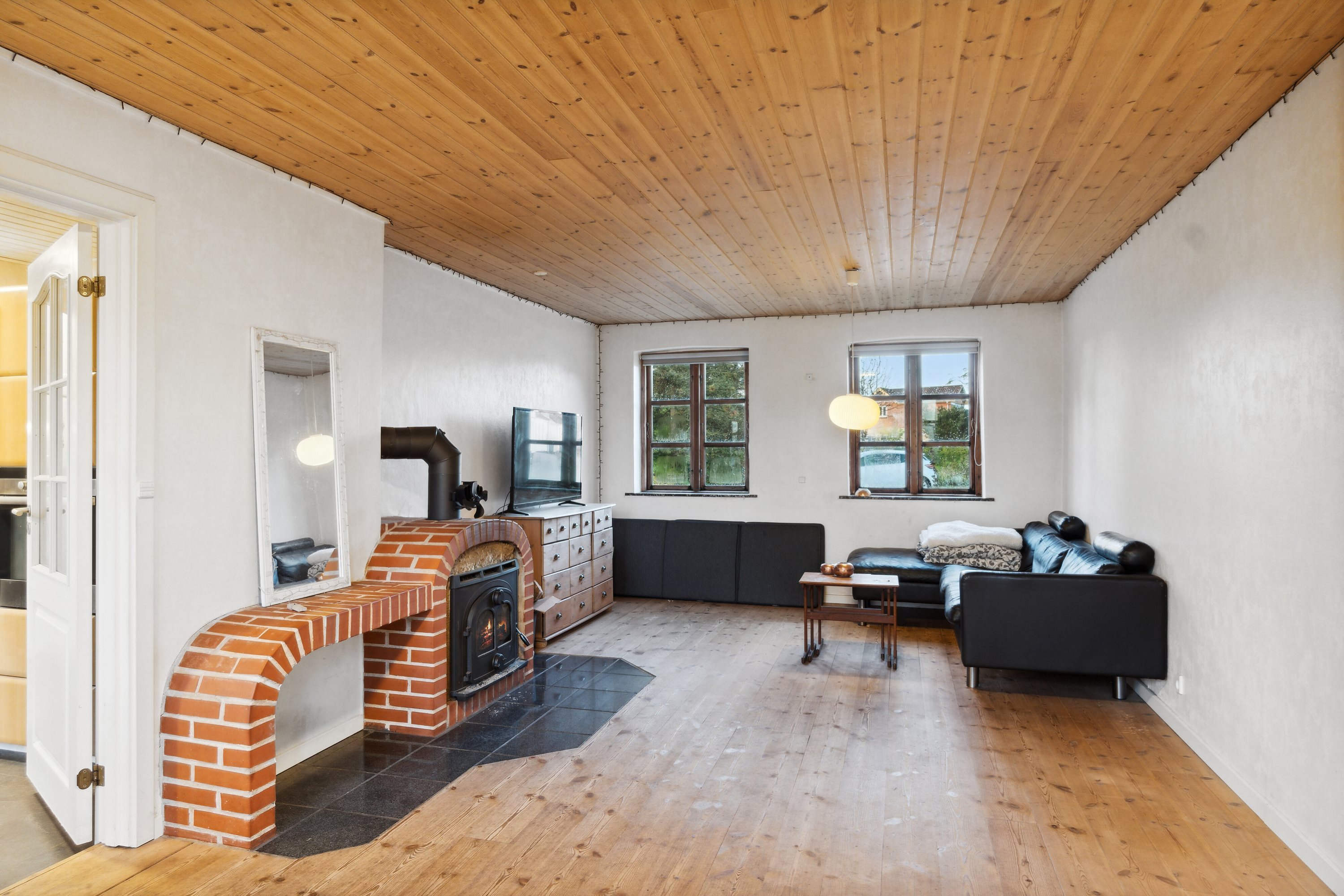 Fremhævet  billede i fuldskærmstilstand. Billede af Stationsvej 12, Boulstrup, 8300 Odder