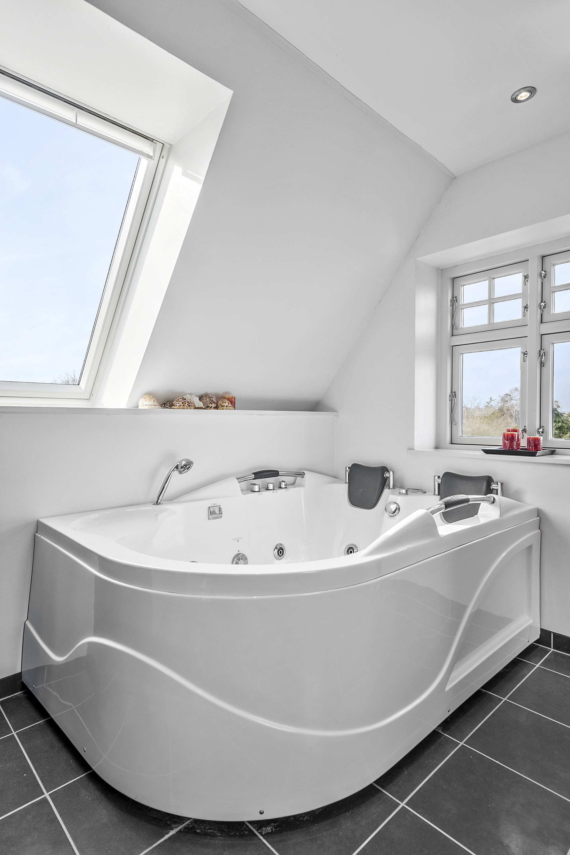 Fremhævet  billede i fuldskærmstilstand. Billede af Strandvejen 48, 4654 Faxe Ladeplads