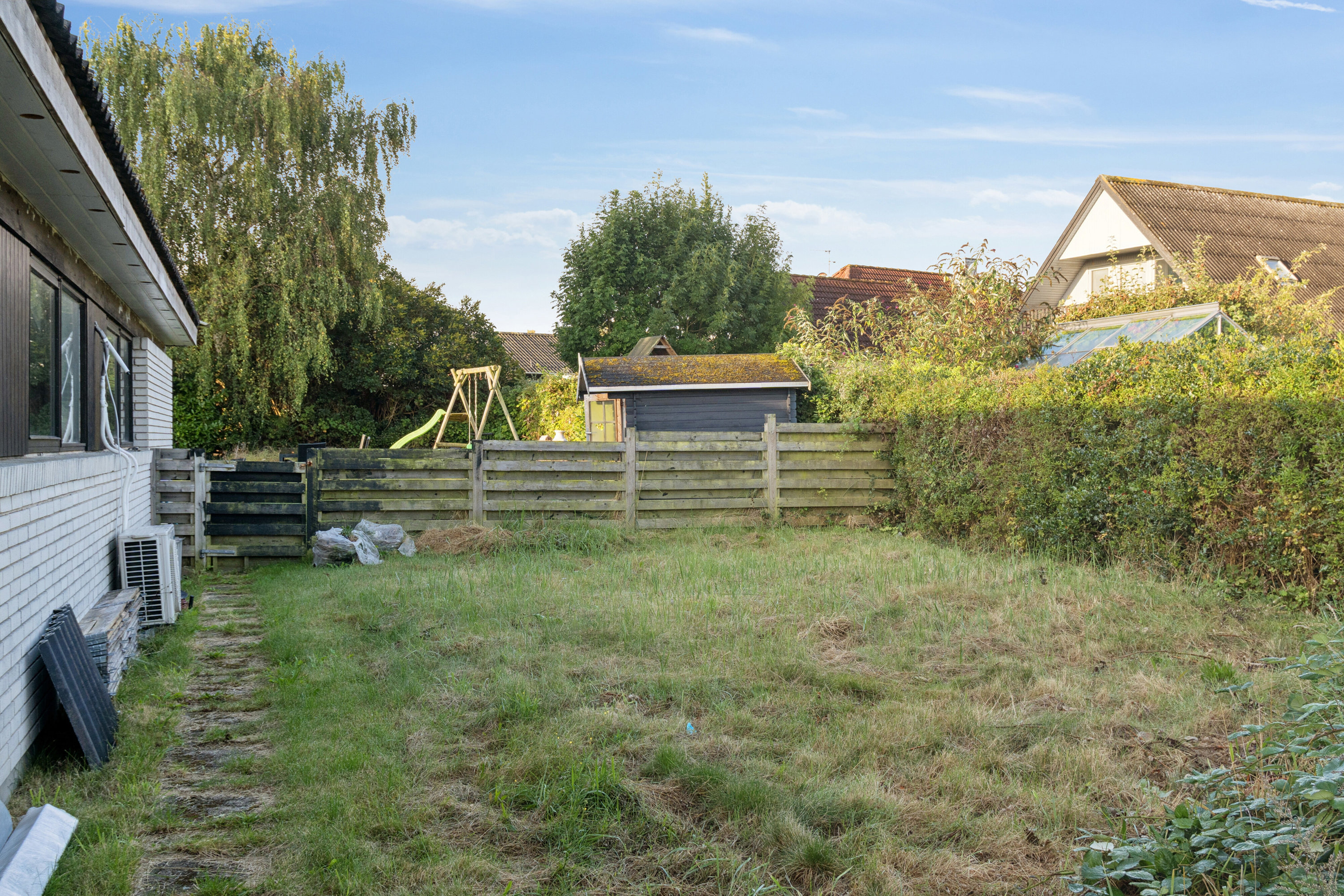 Fremhævet set fra haven billede i fuldskærmstilstand. Billede af Rørvigvej 41, 4500 Nykøbing Sj